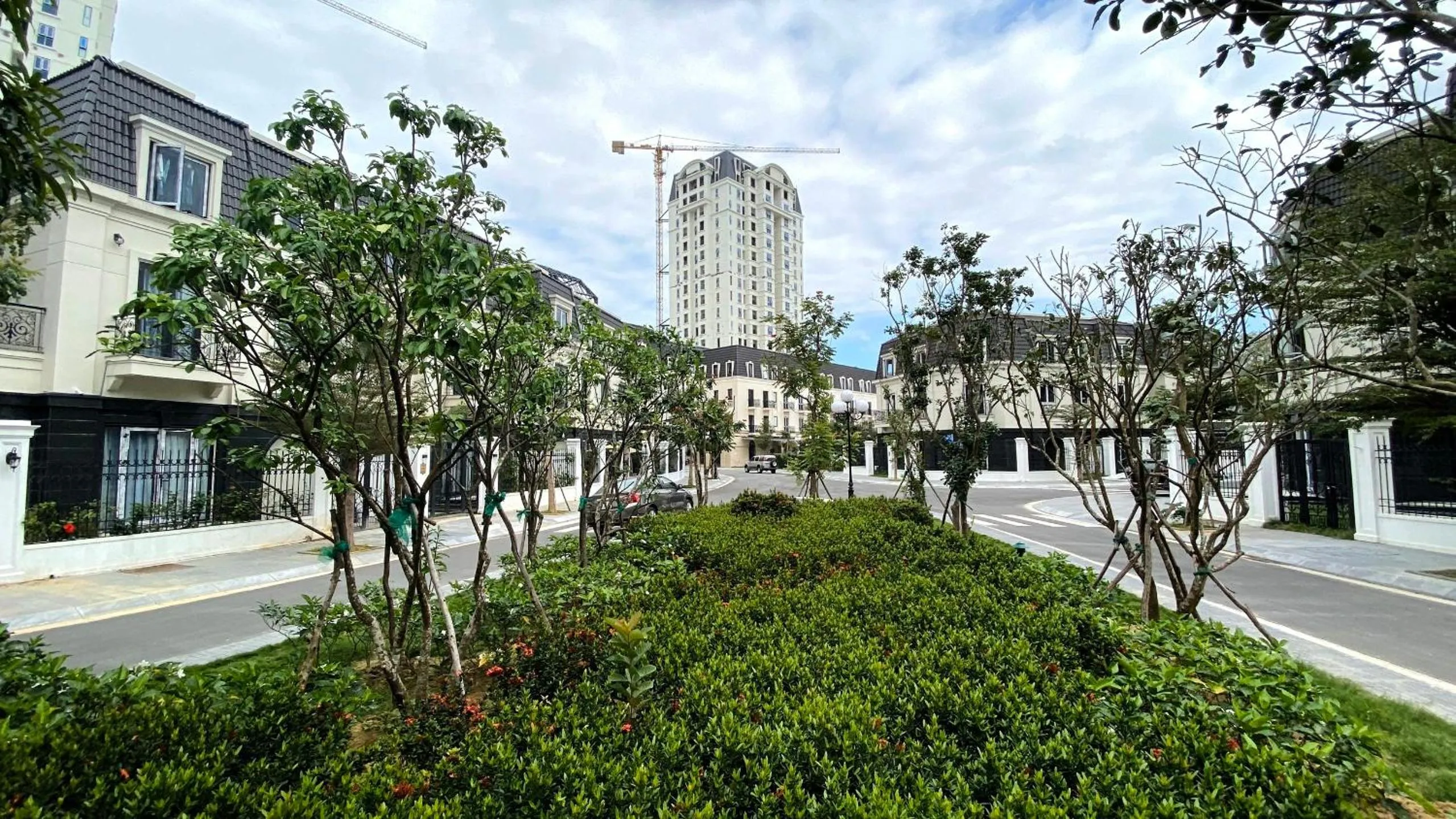 Hue Crown Boutique best hotel