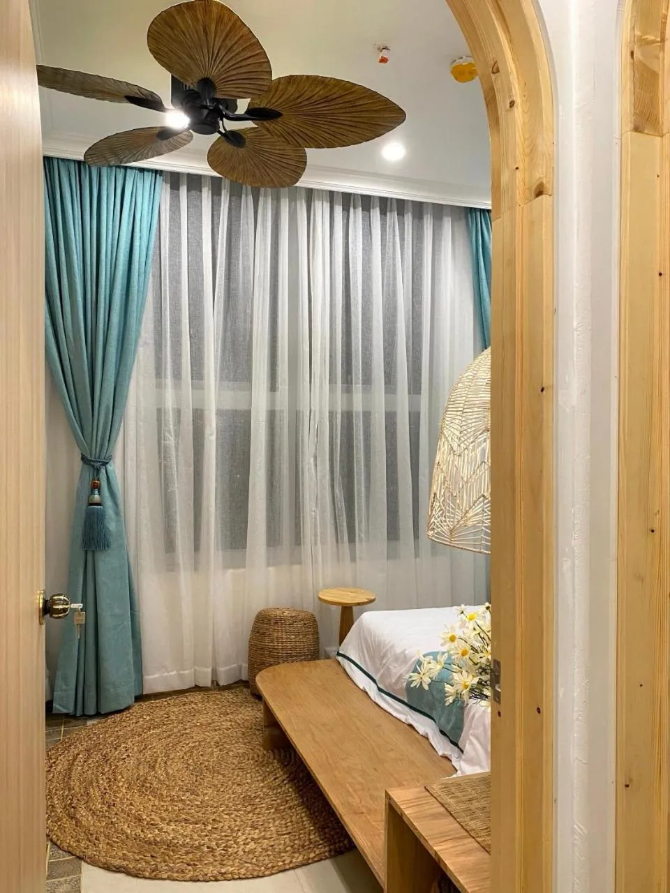 Bed in Hue Crown Boutique best hotel