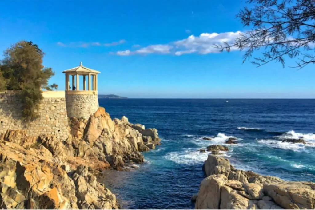 Natural landscape in Nuevo Luminoso Apartamento Catalina a 80 metros de la playa para 4 personas