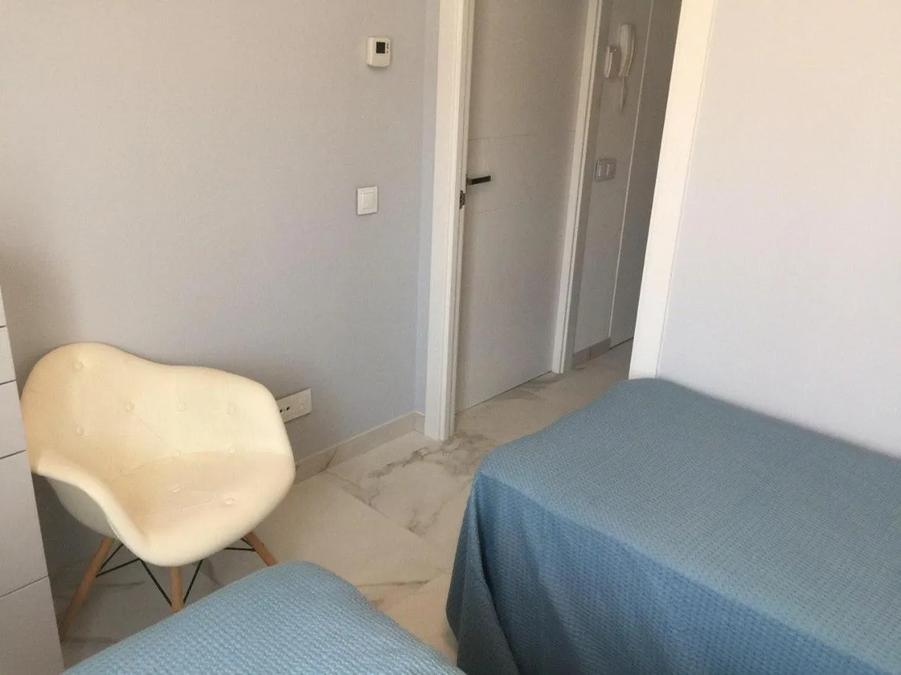 Bed in Nuevo Luminoso Apartamento Catalina a 80 metros de la playa para 4 personas