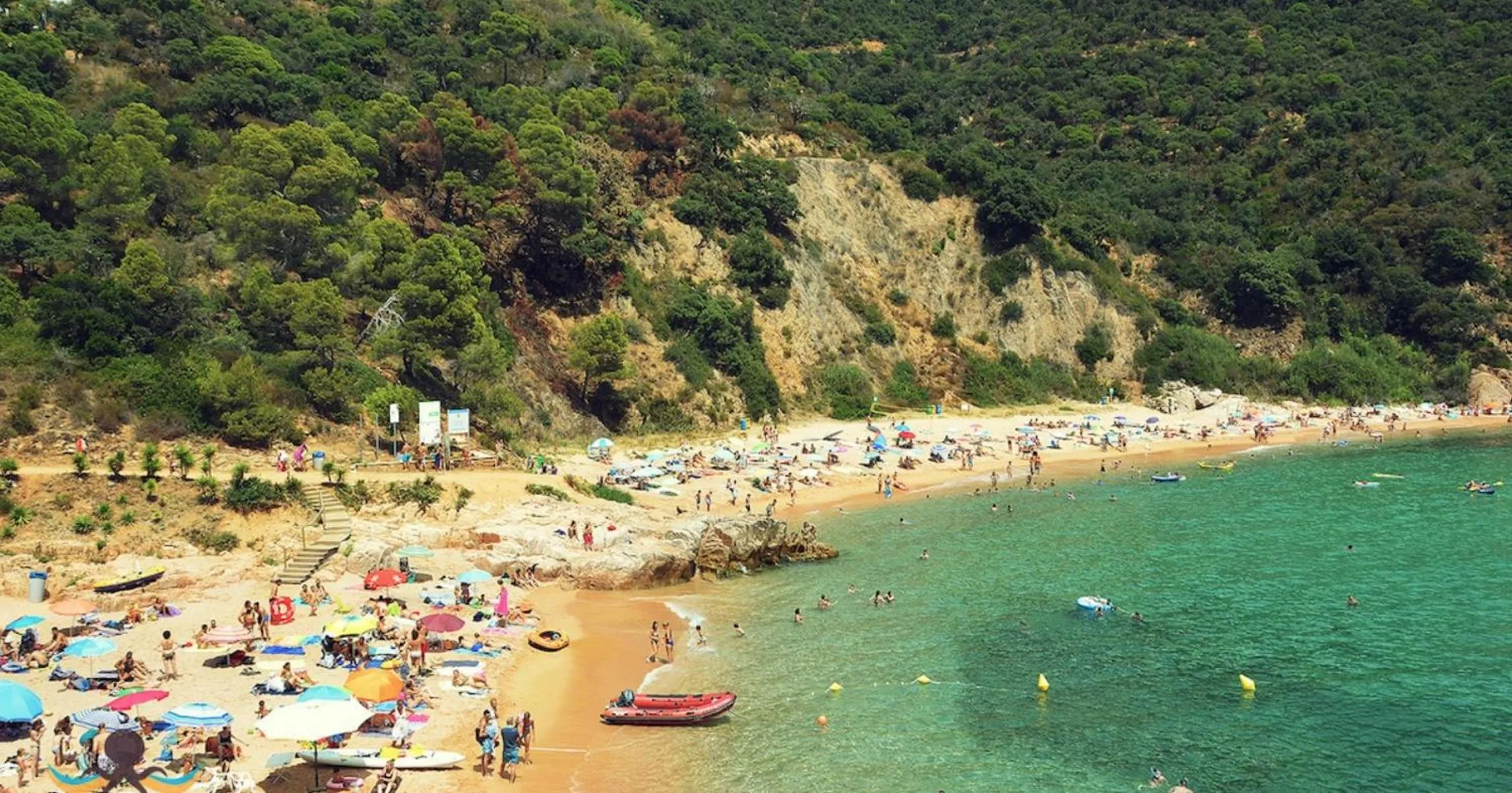 Beach in Nuevo Luminoso Apartamento Catalina a 80 metros de la playa para 4 personas