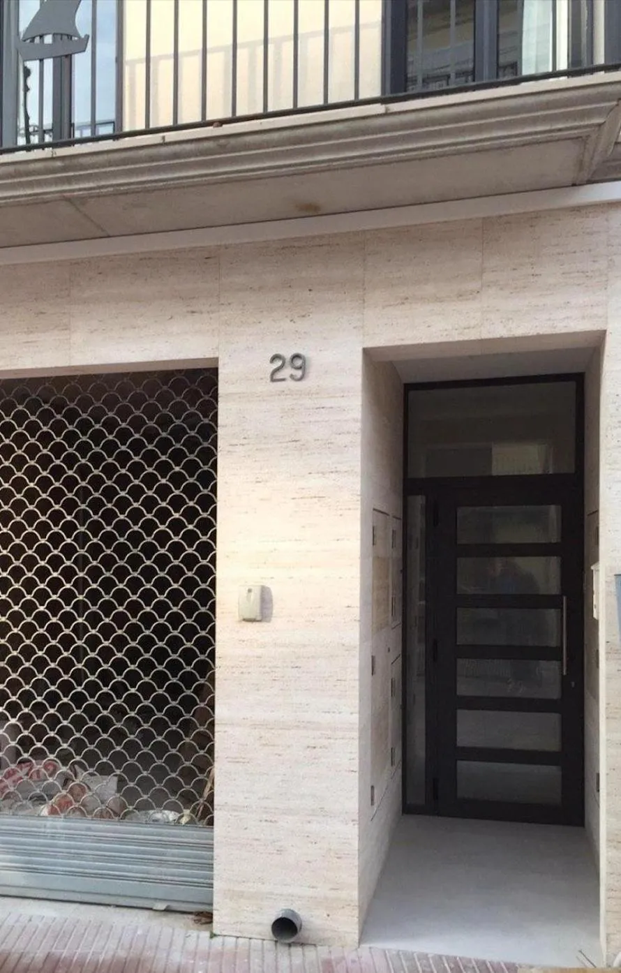 Property building in Nuevo Luminoso Apartamento Catalina a 80 metros de la playa para 4 personas