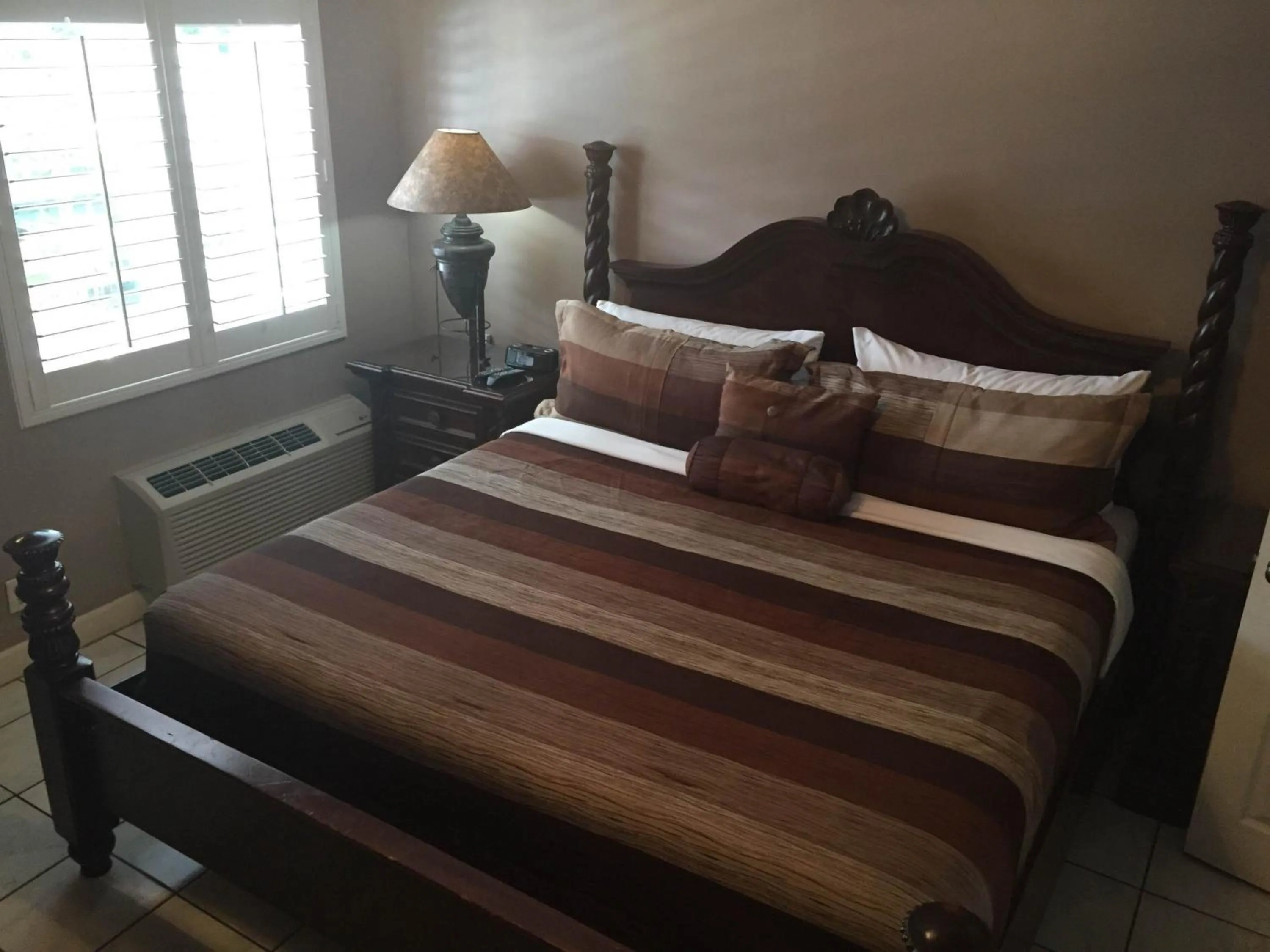 Bed in Coral Reef Guesthouse