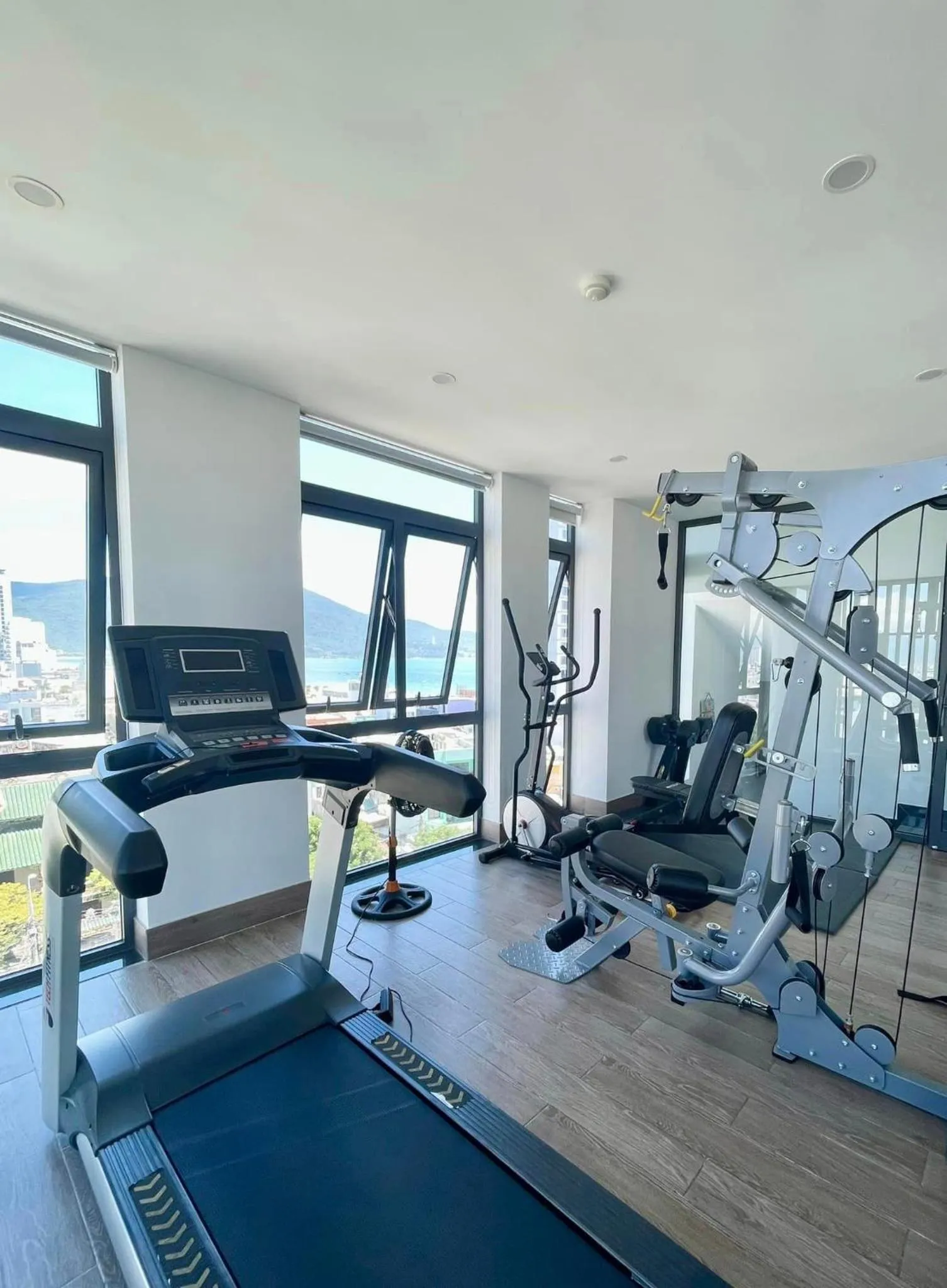 Fitness centre/facilities in Dolphin Hotel and Apartment