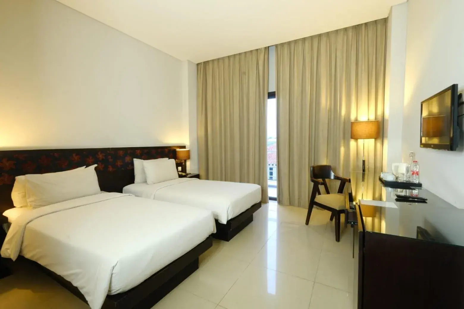 Bed in Hotel Surya Yudha Purwokerto Bed in Hotel Surya Yudha Purwokerto