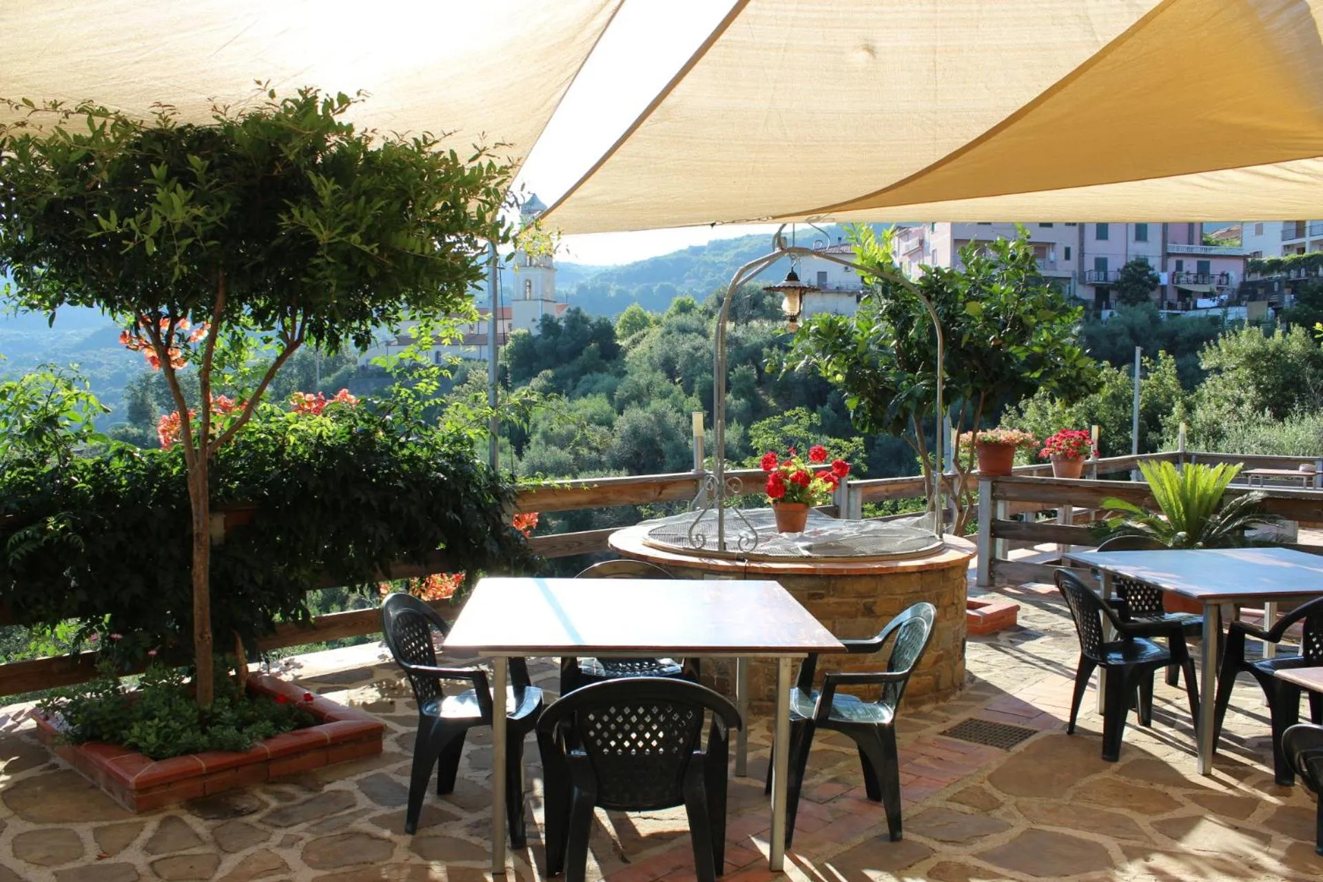 Restaurant/places to eat in B & B Il Campanile