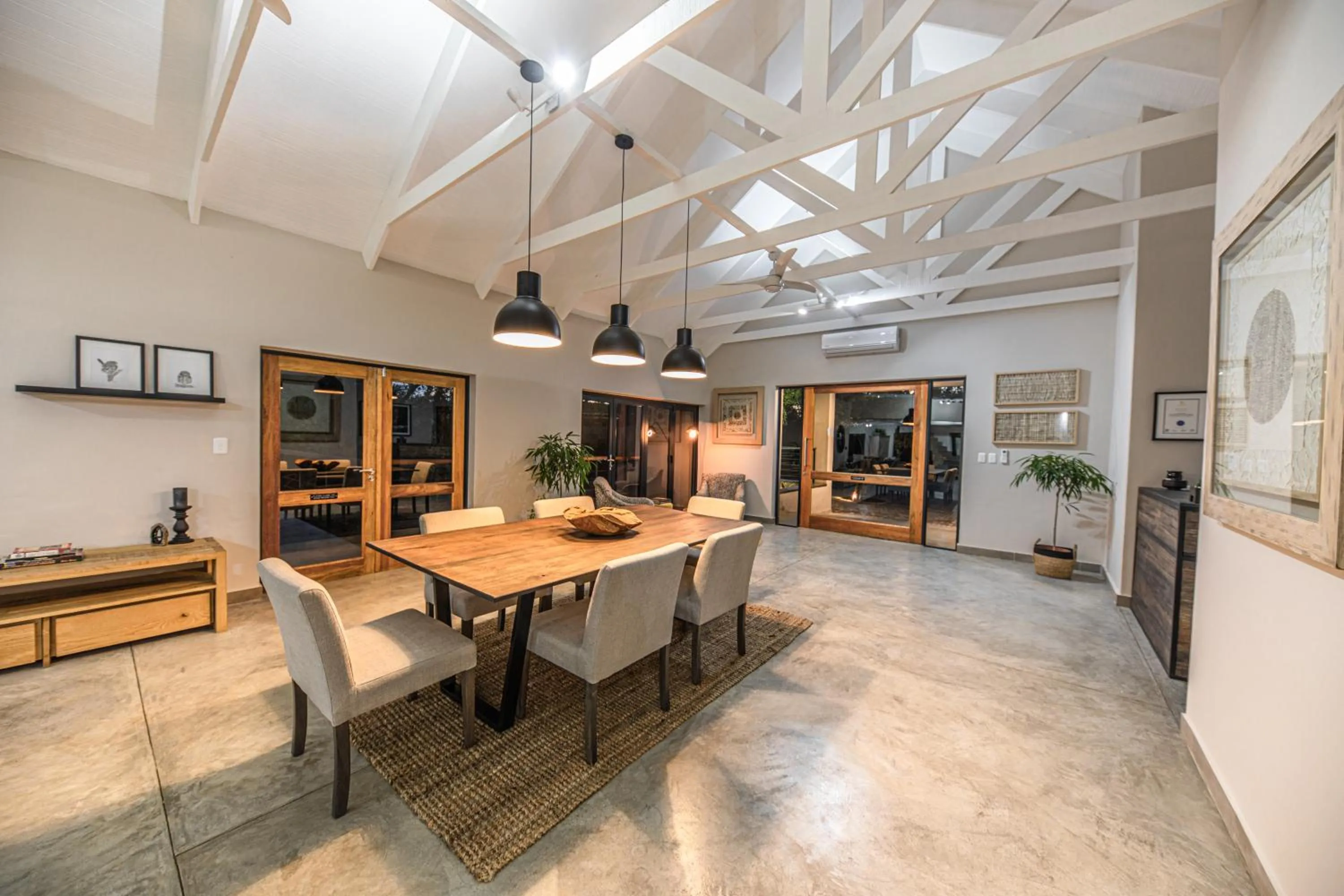 Lobby or reception in Little Kubu Lodge