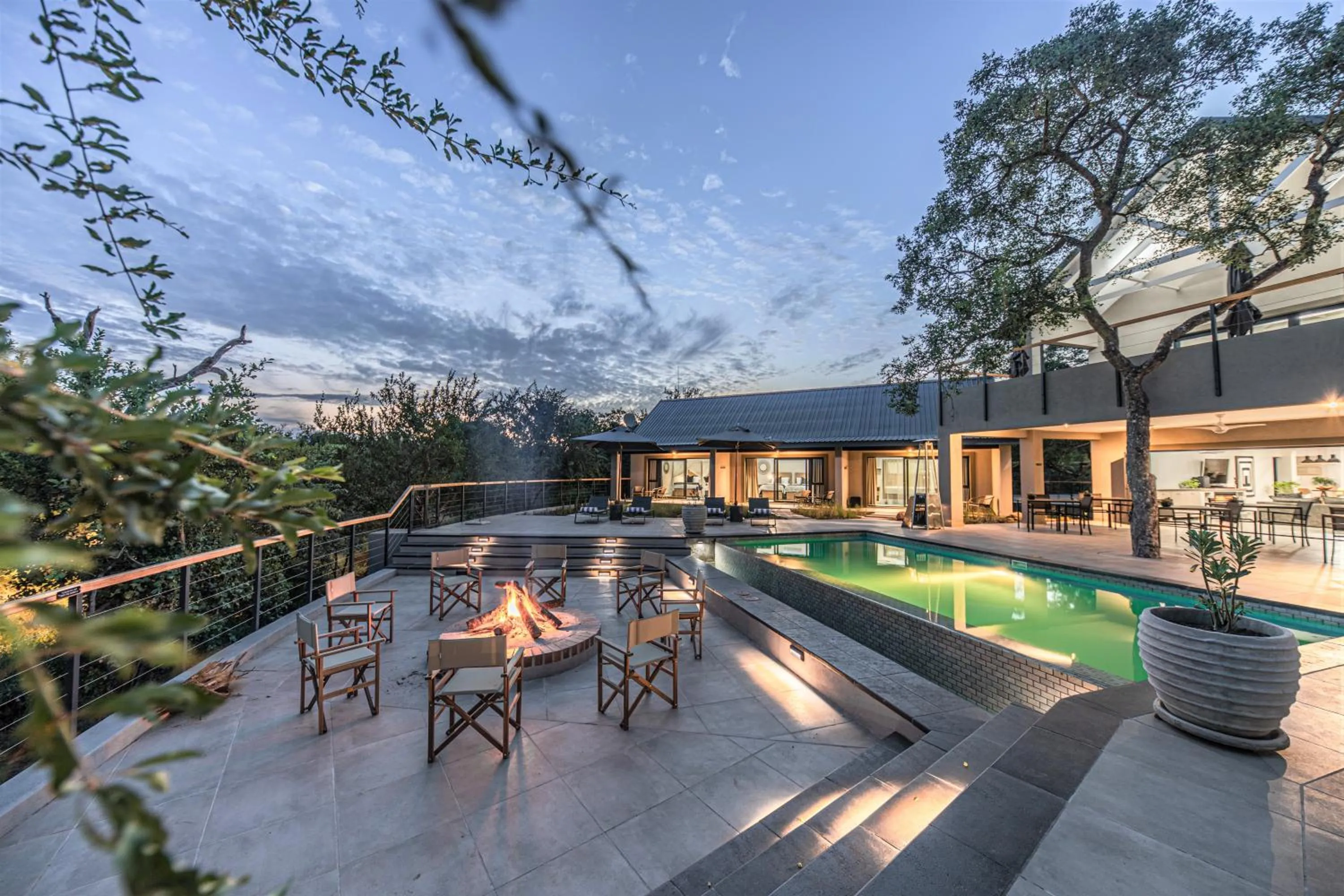 Property building in Little Kubu Lodge