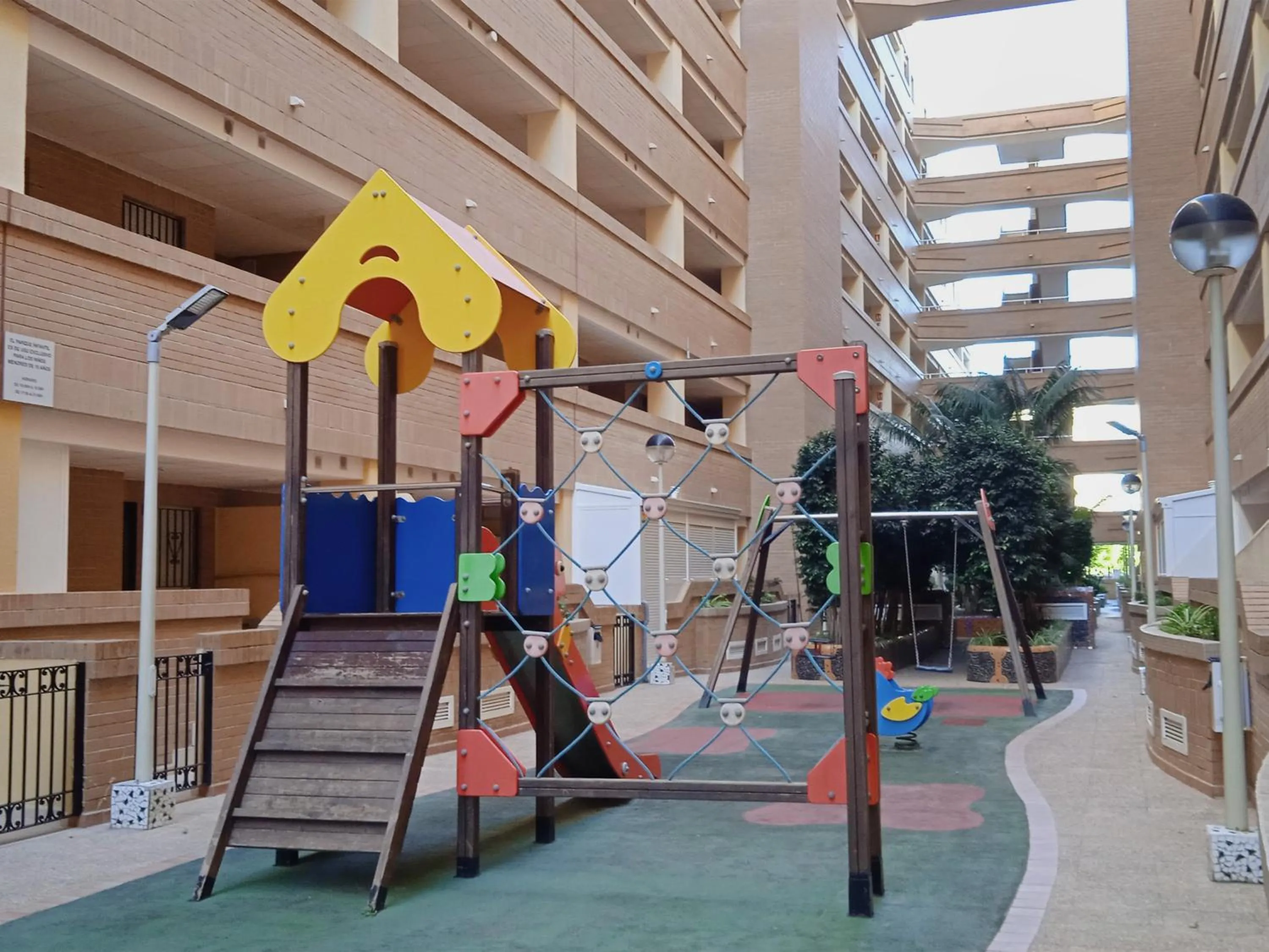 Property building in Apartamentos Caribe Marina D’Or 3000