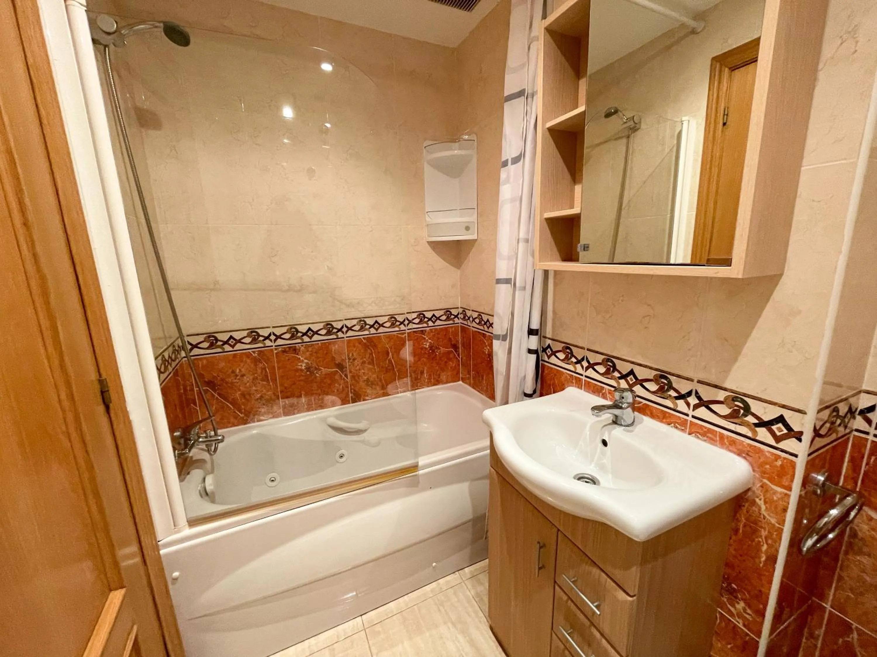 Bathroom in Apartamentos Caribe Marina D’Or 3000