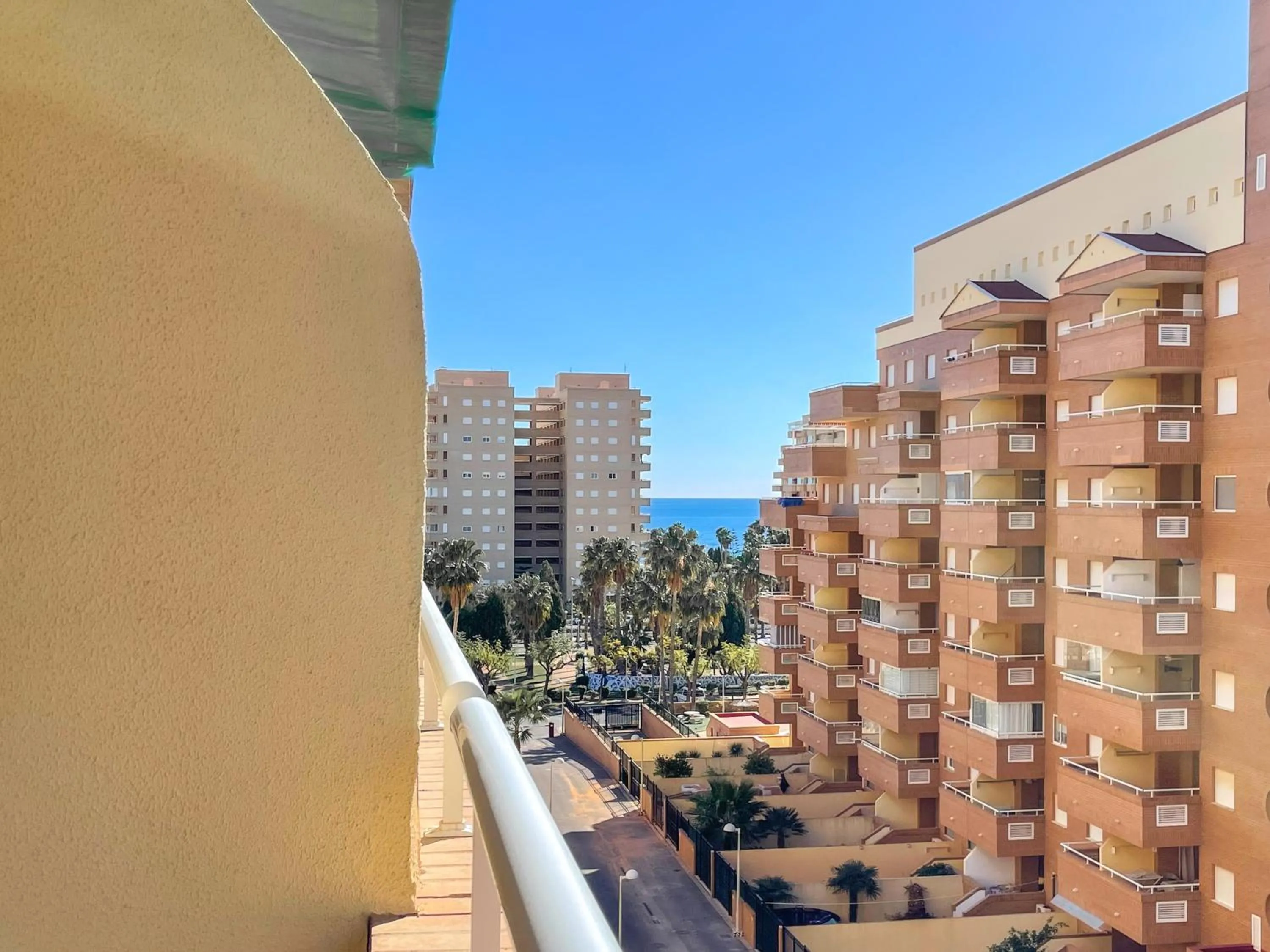 Balcony/Terrace in Apartamentos Caribe Marina D’Or 3000