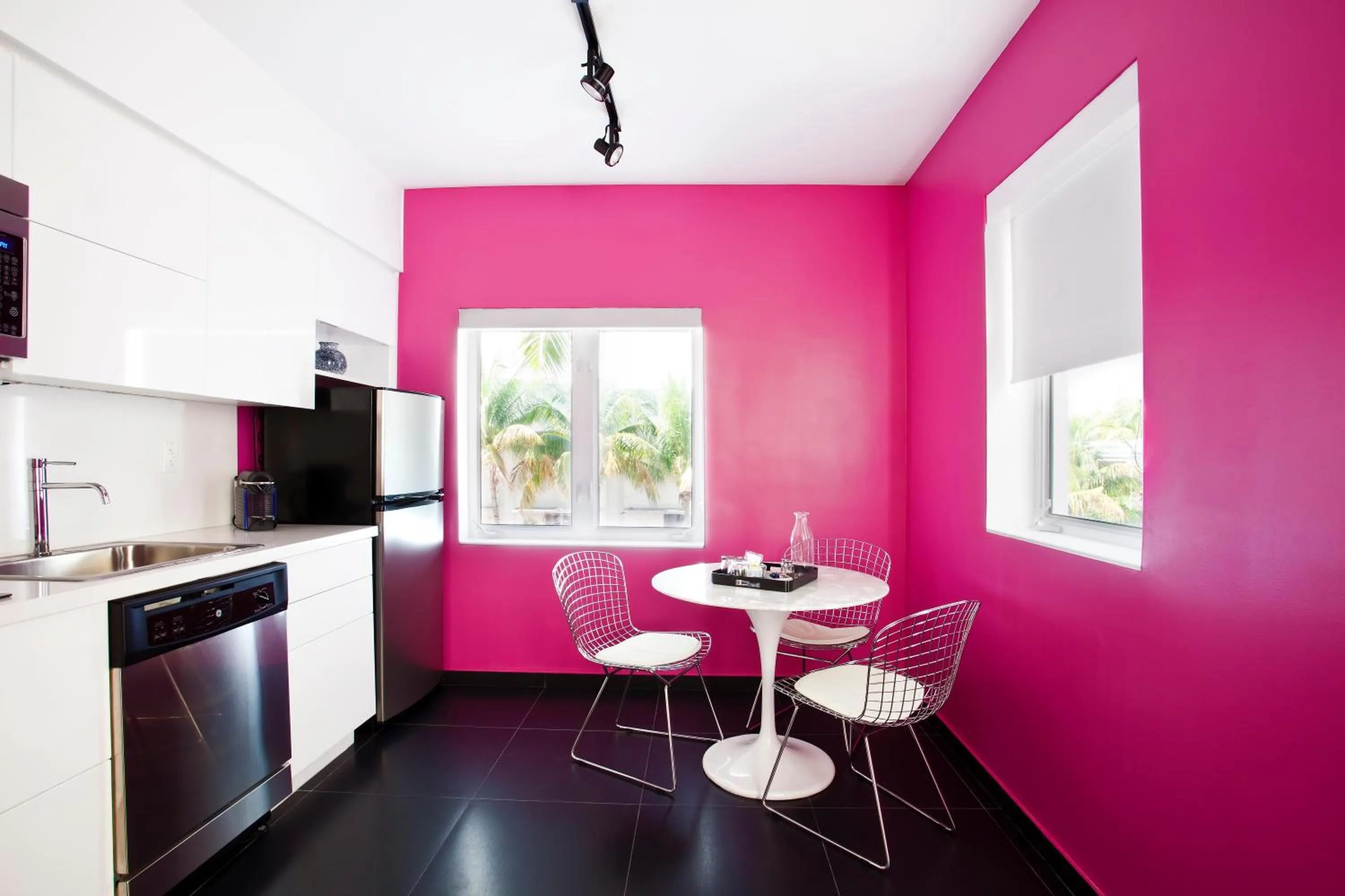 Kitchen or kitchenette in Blanc Kara- Adults Only