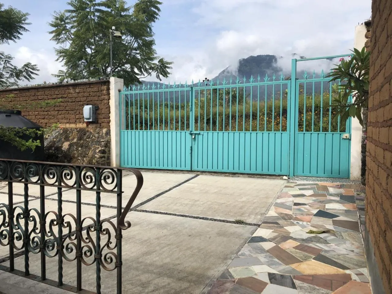 Guests in Paradise Hotel Boutique & Lounge