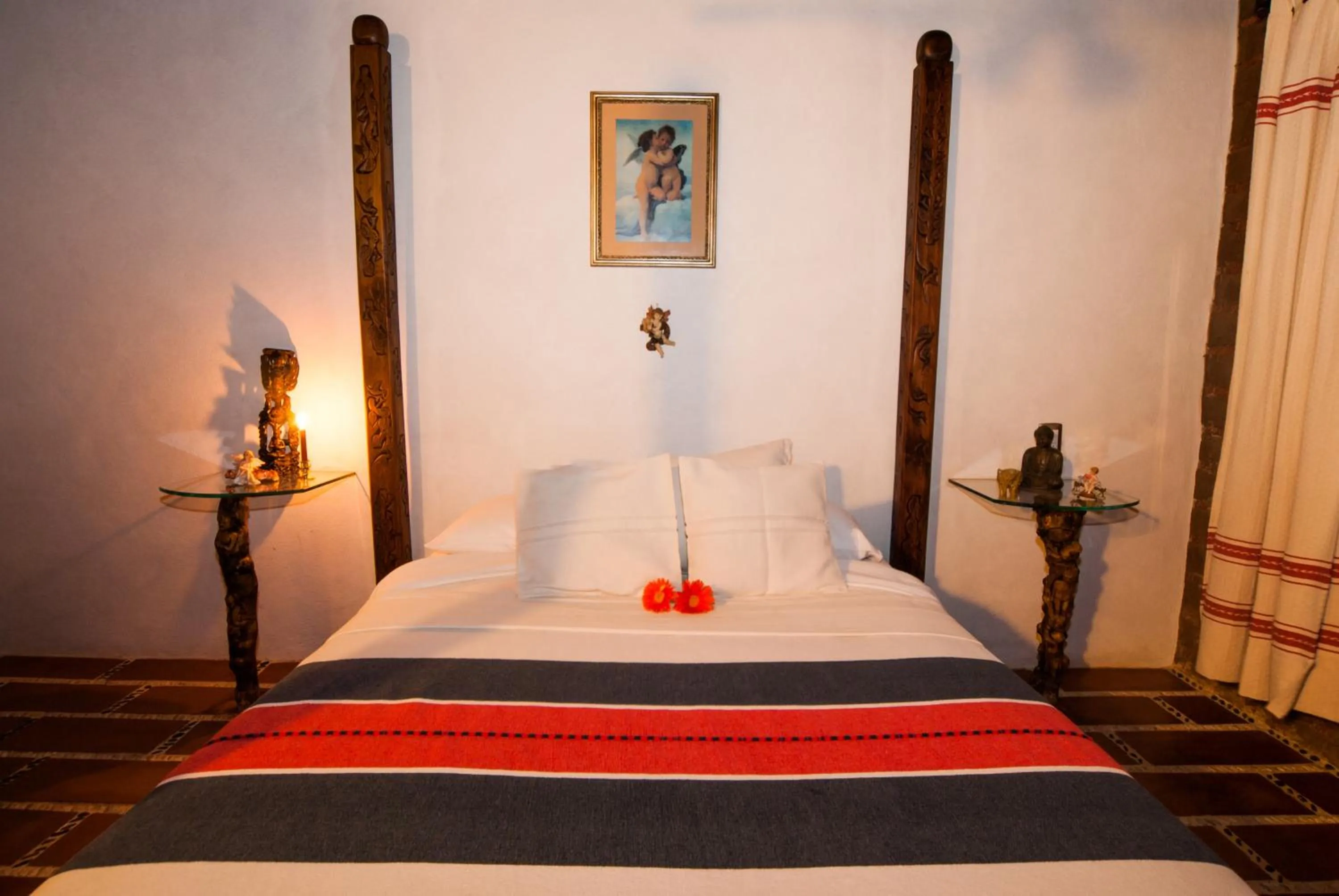 Photo of the whole room in Paradise Hotel Boutique & Lounge