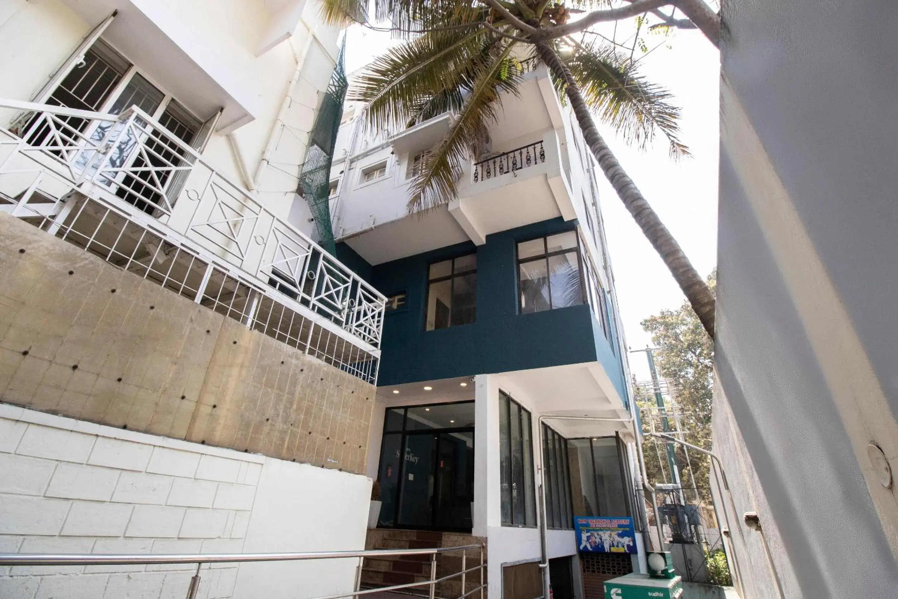 Facade/entrance in Collection O Victorian Comforts Facade/entrance in Collection O Victorian Comforts