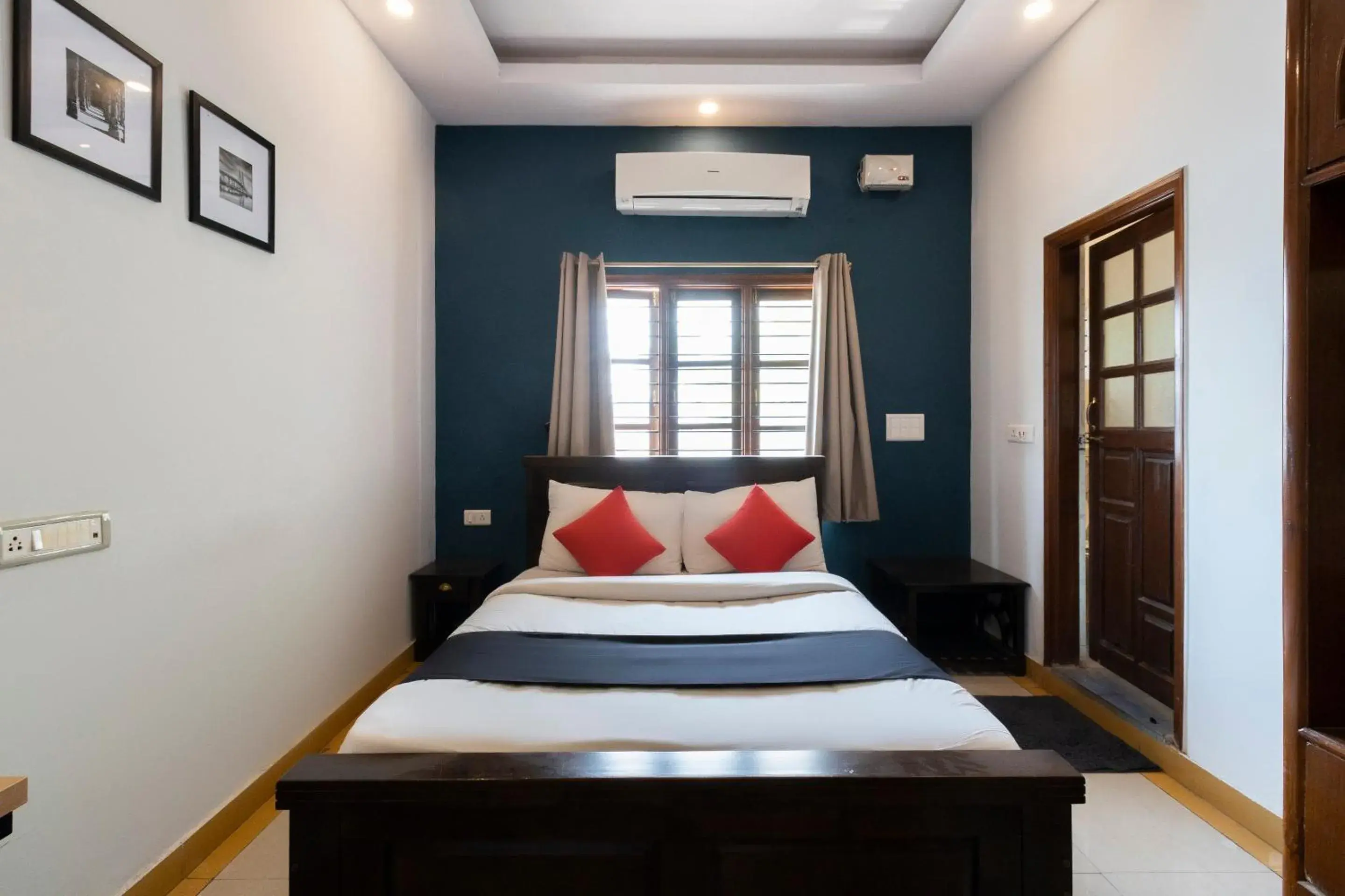 Lobby or reception, Bed in Collection O Victorian Comforts Lobby or reception, Bed in Collection O Victorian Comforts