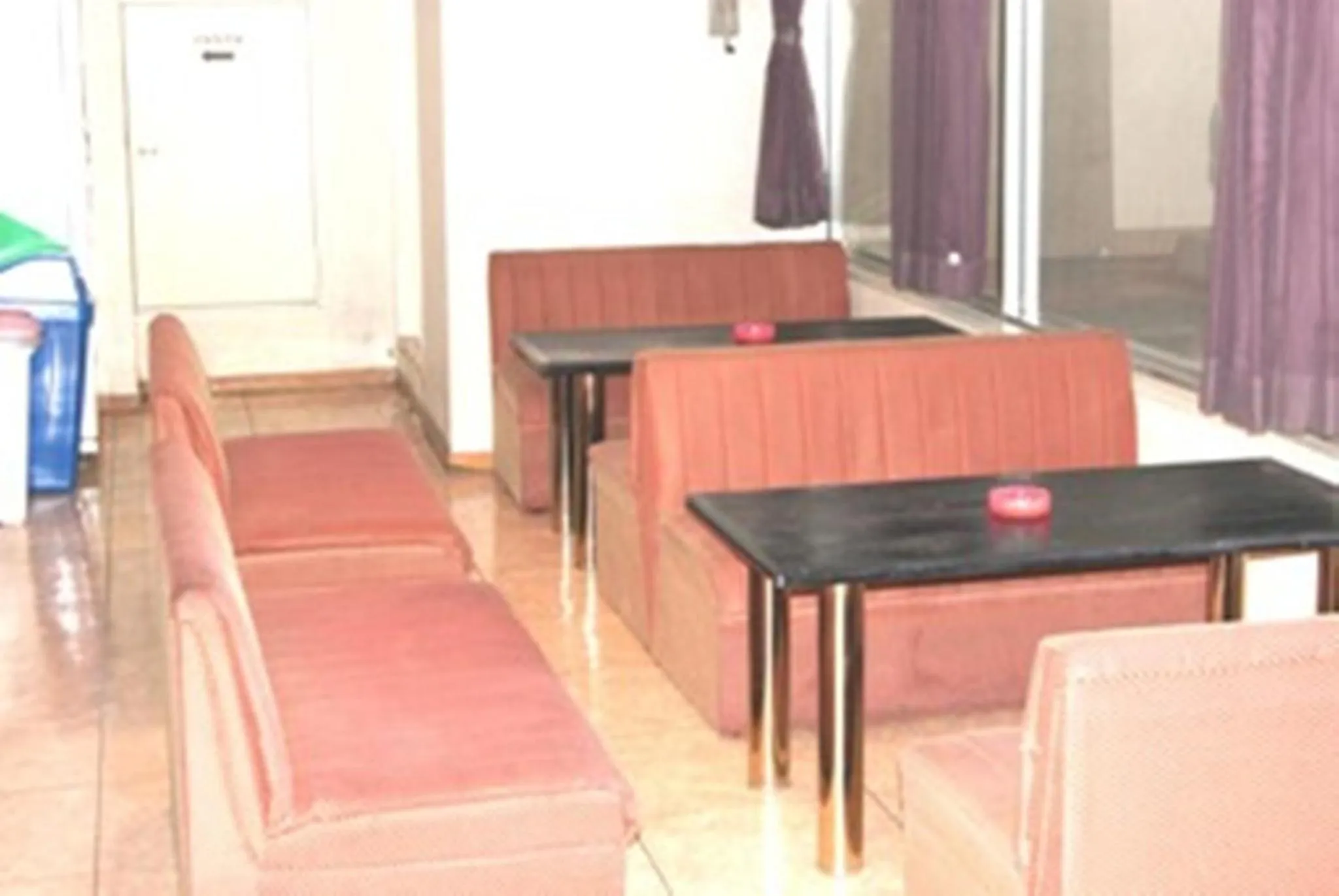 Lounge or bar in Okinawa Hotel Continental