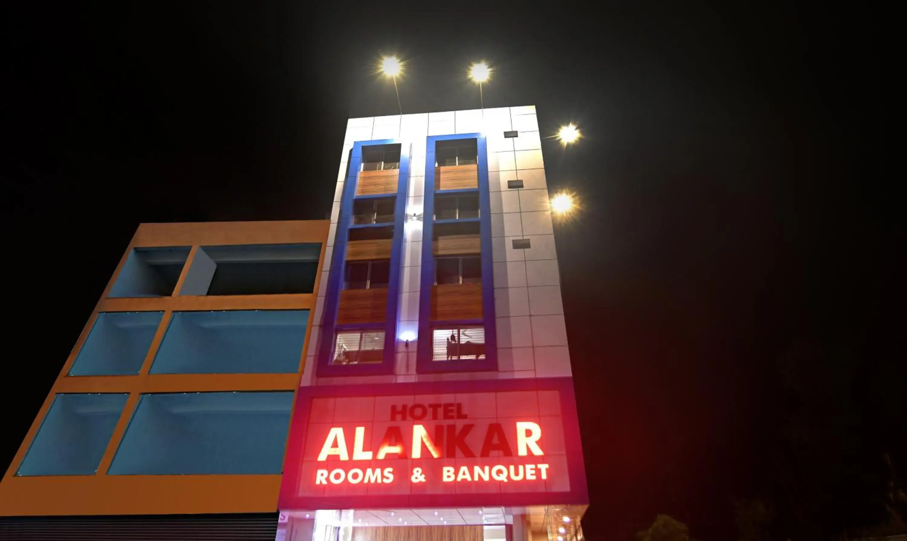 Property building in Treebo Alankar Hoshangabad Road Property building in Treebo Alankar Hoshangabad Road