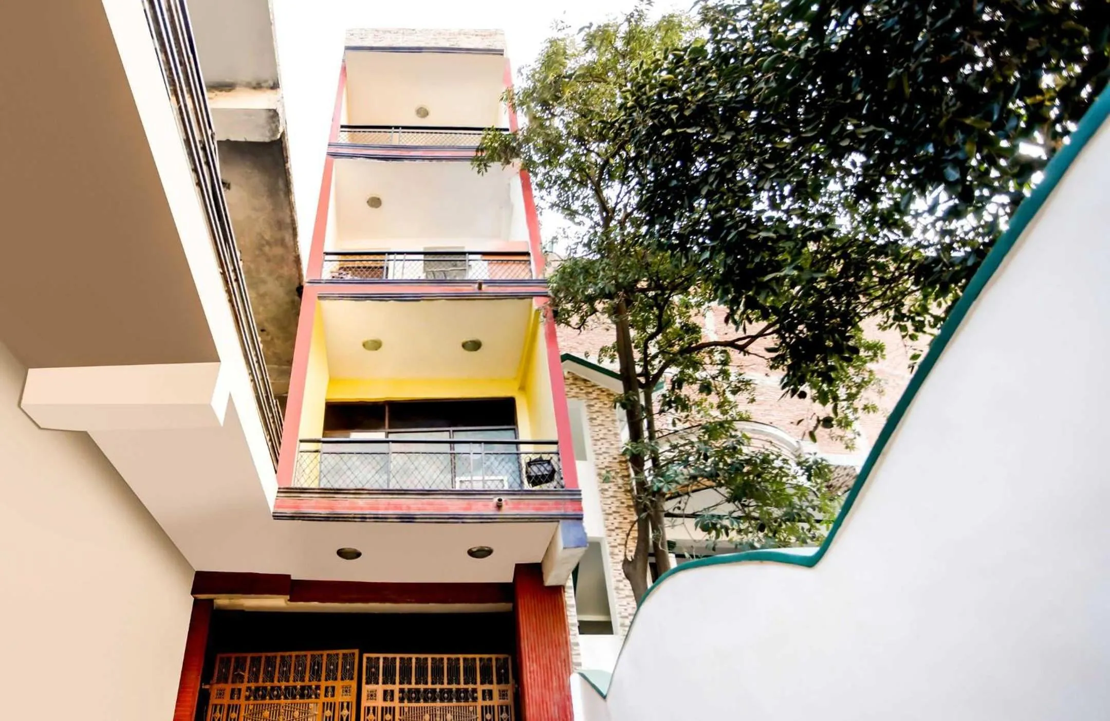 Lobby or reception in SPOT ON Hotel Harry's 1 Near Select Citywalk Mall