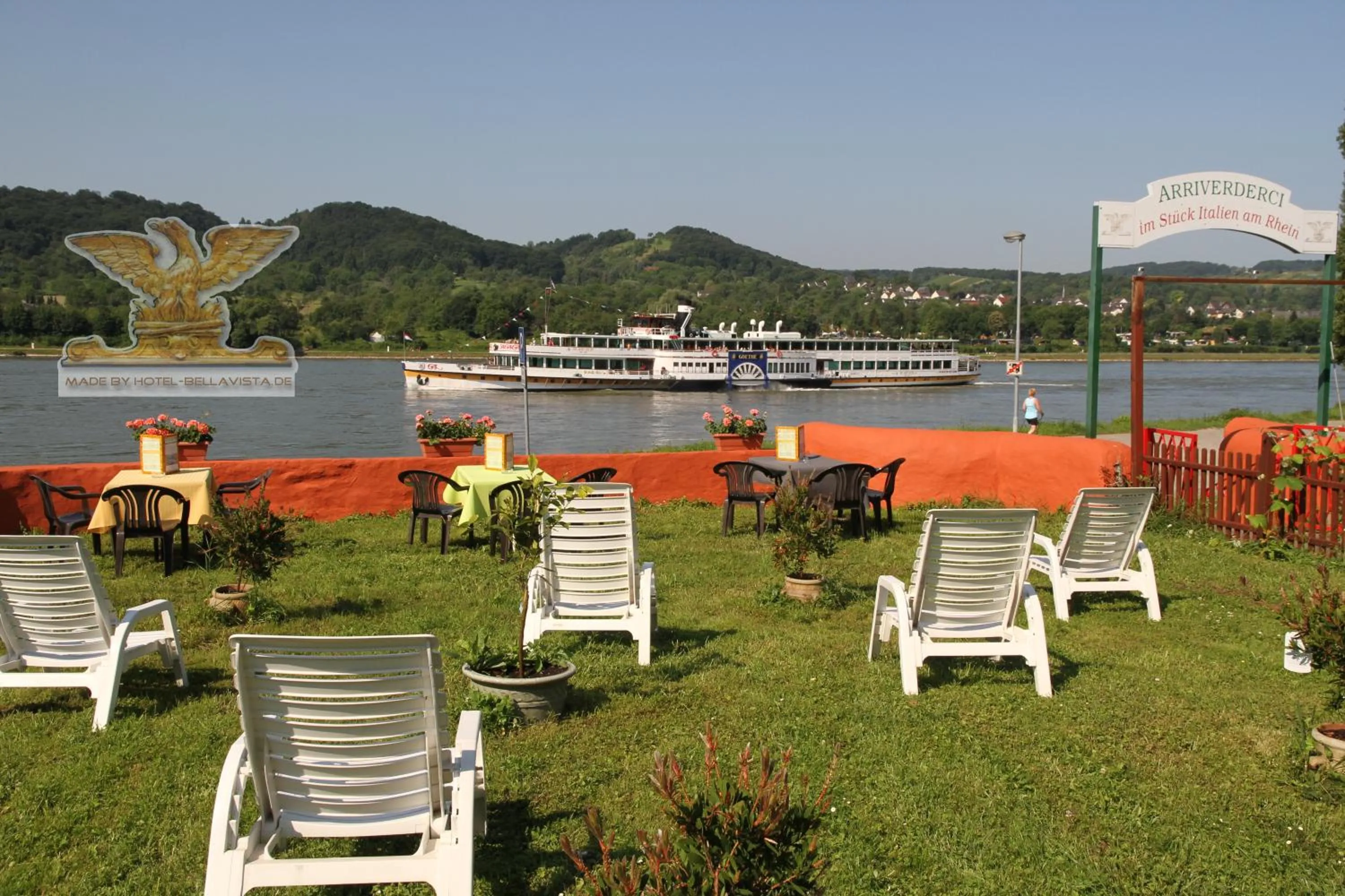 Garden in Rheinhotel Bellavista