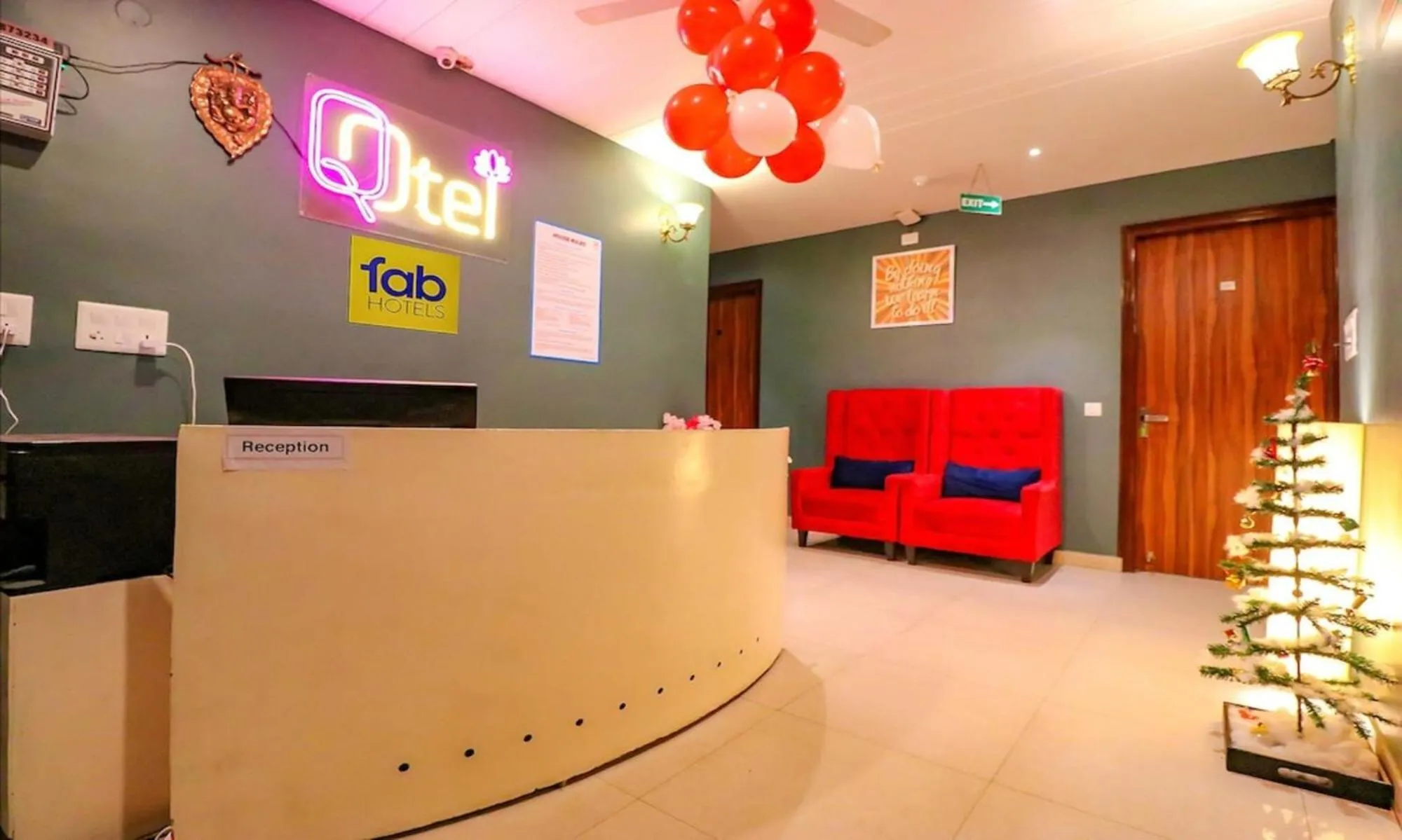 Lobby or reception in FabHotel Maxx Inn