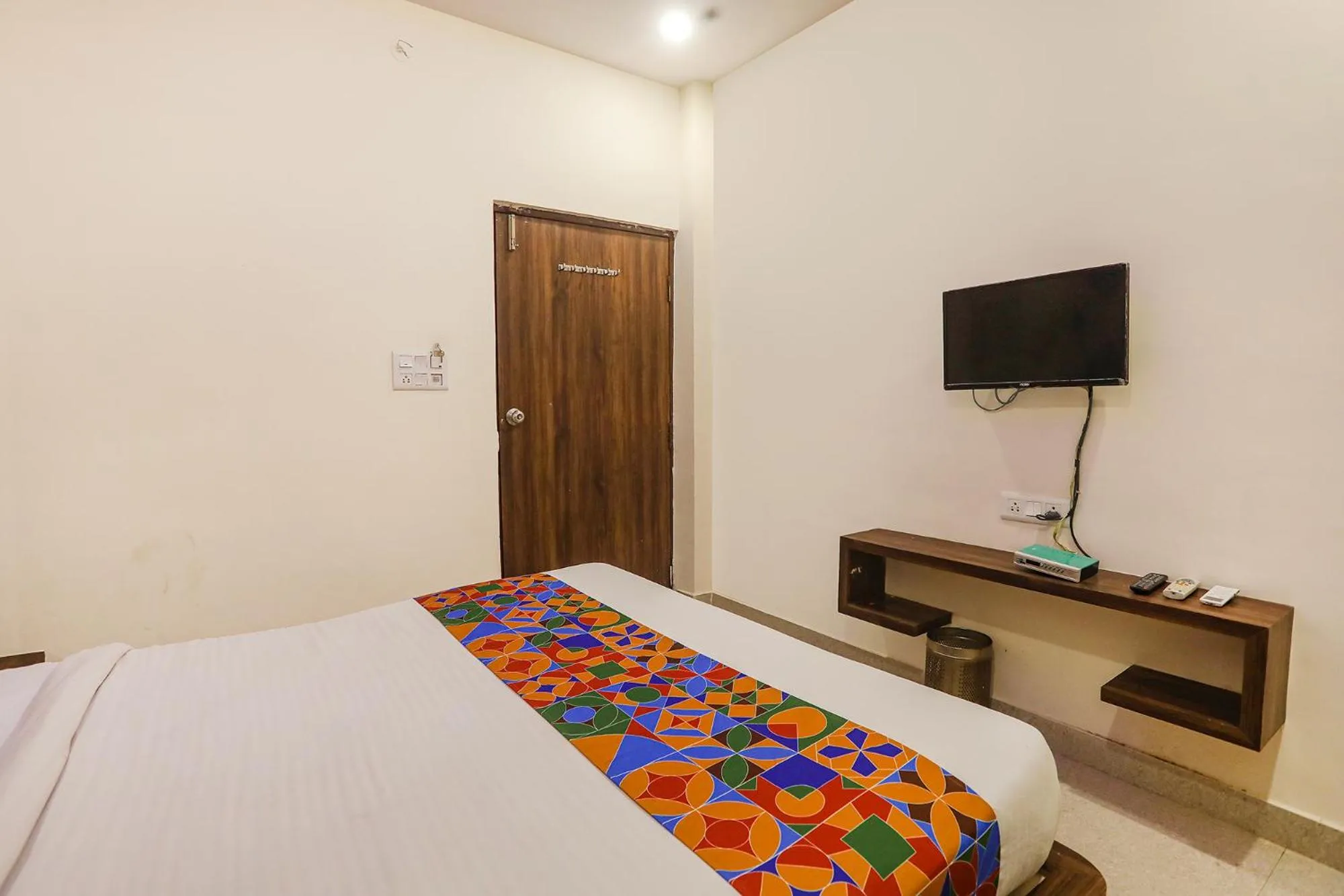 Bed in TRPOTELS Prince Mama