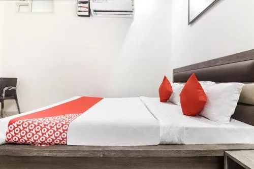 Hotel O Diamond Star