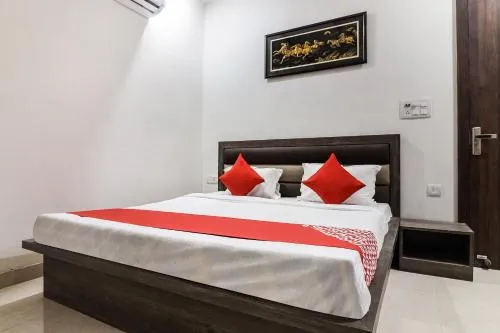Hotel O Diamond Star