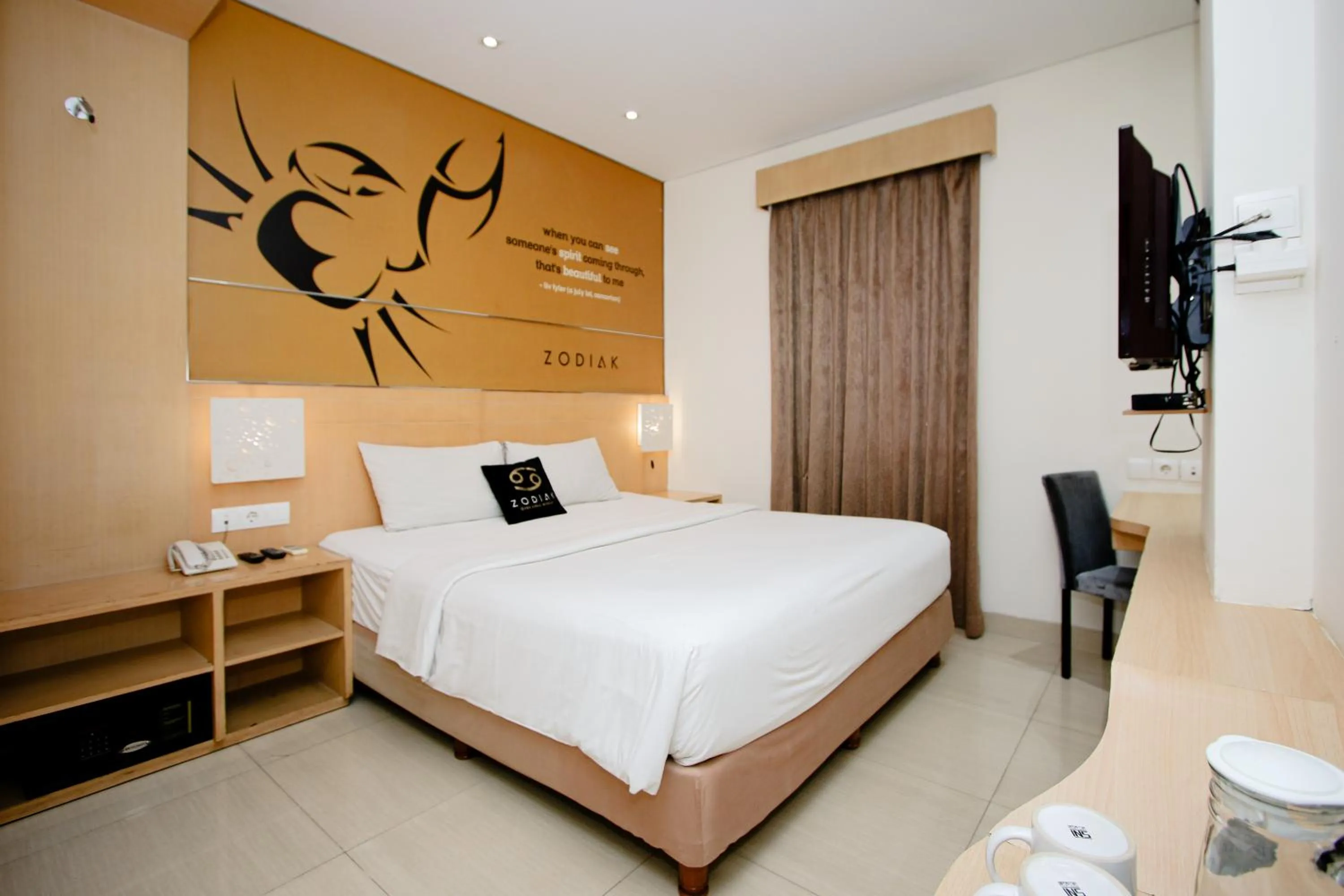 Bedroom, Bed in Zodiak Asia Afrika by KAGUM Hotels
