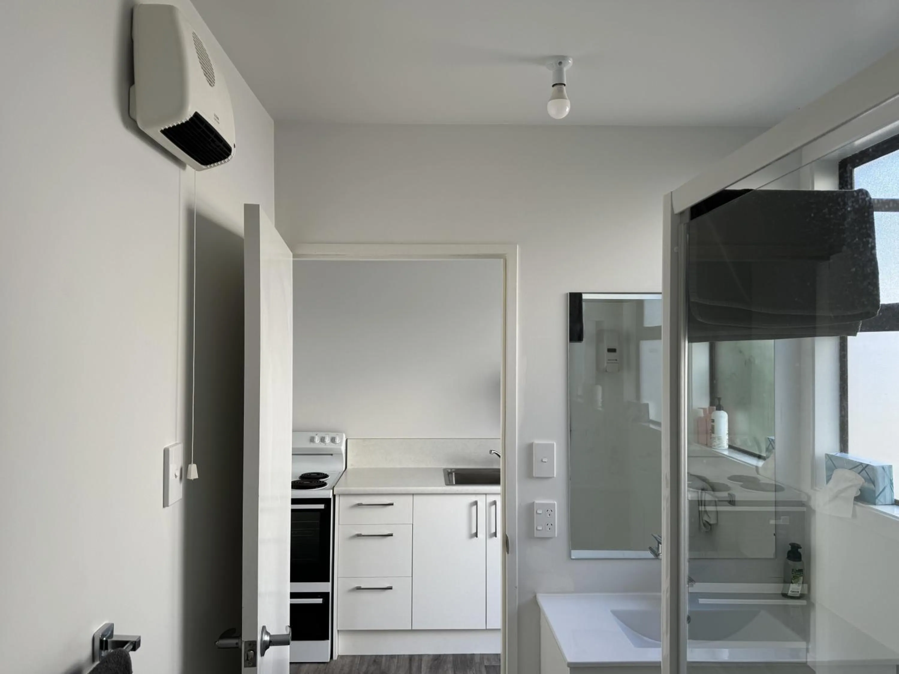 Bathroom in Diplomat Motel