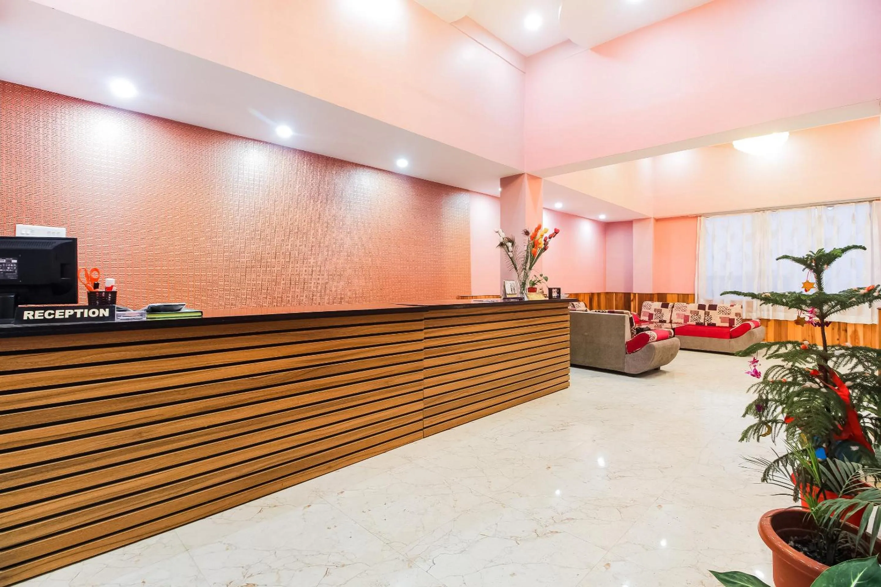 Lobby or reception in Hotel O Jwajalapa Homestay
