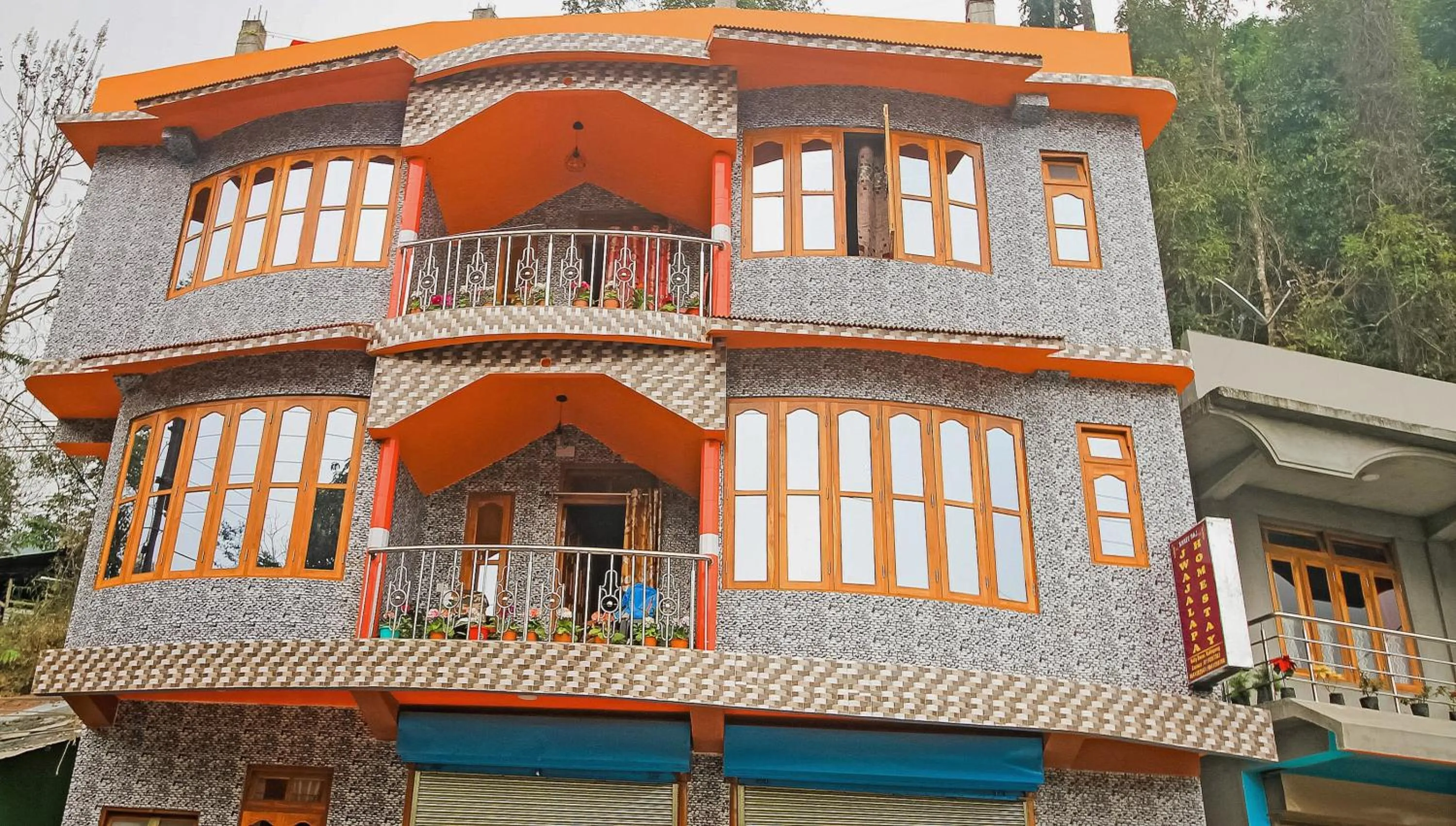 Facade/entrance in Hotel O Jwajalapa Homestay