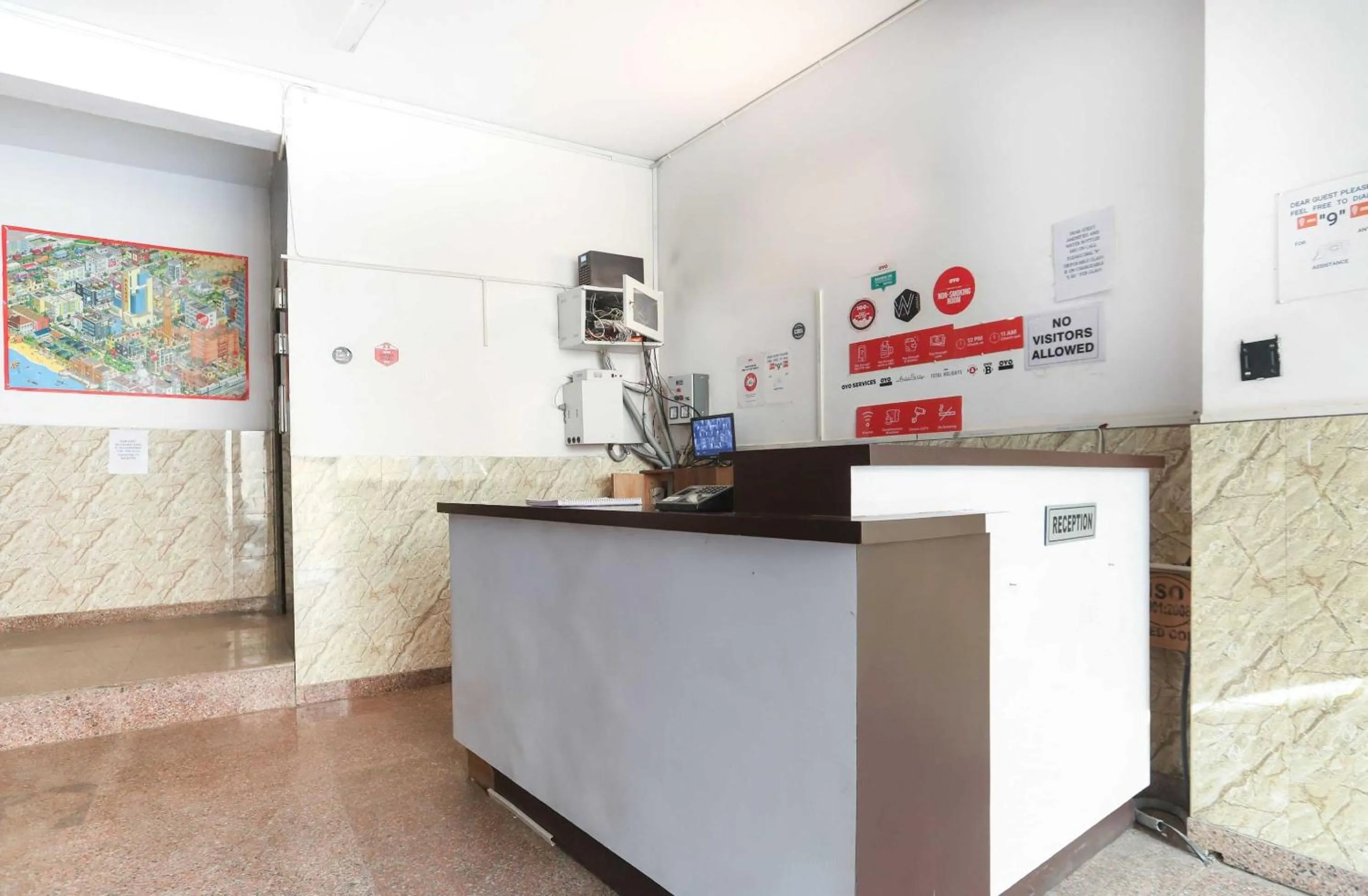 Lobby or reception in Hotel O Noida Villa