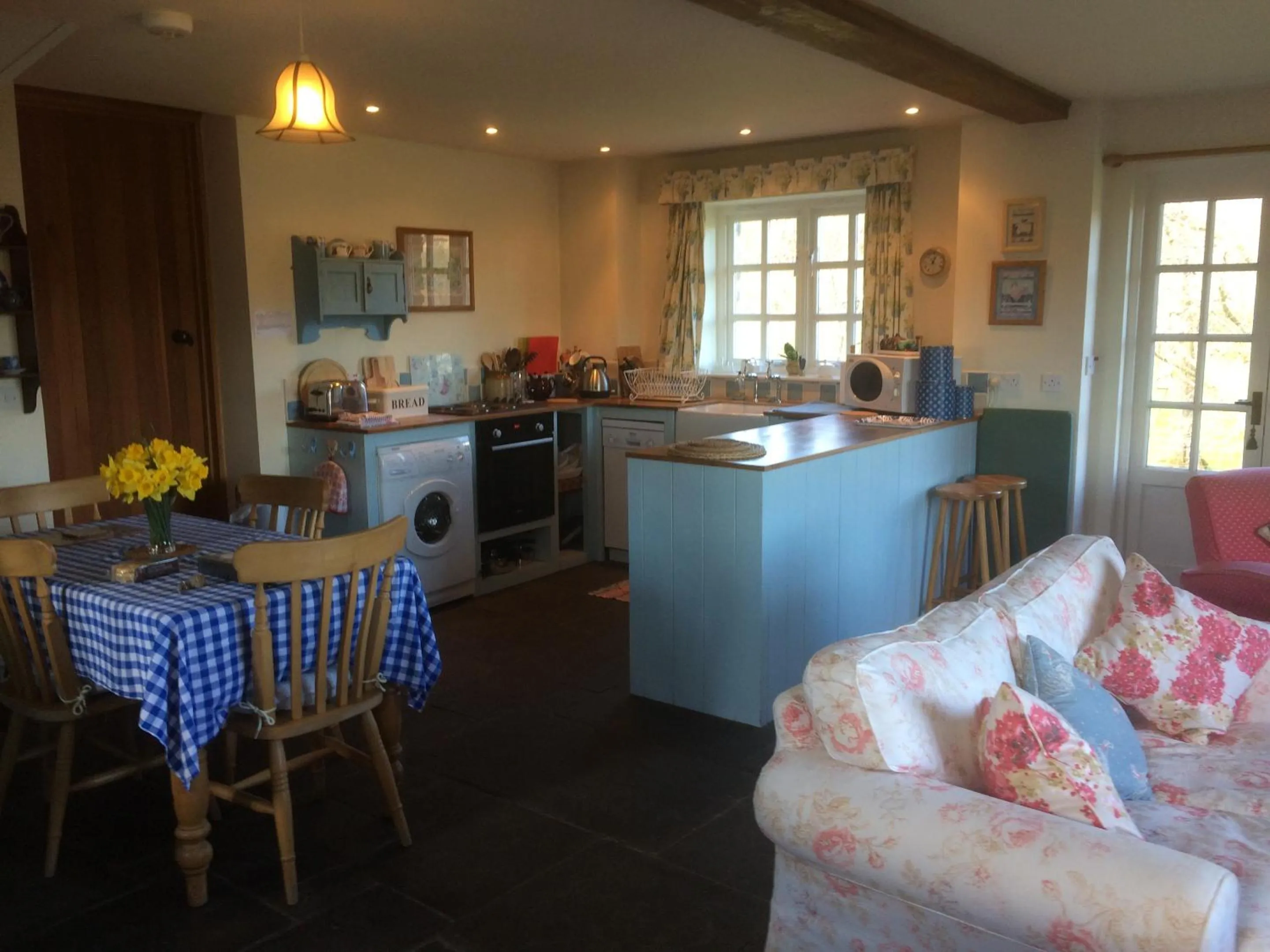 Floor plan in Alltybrain Farm Cottages