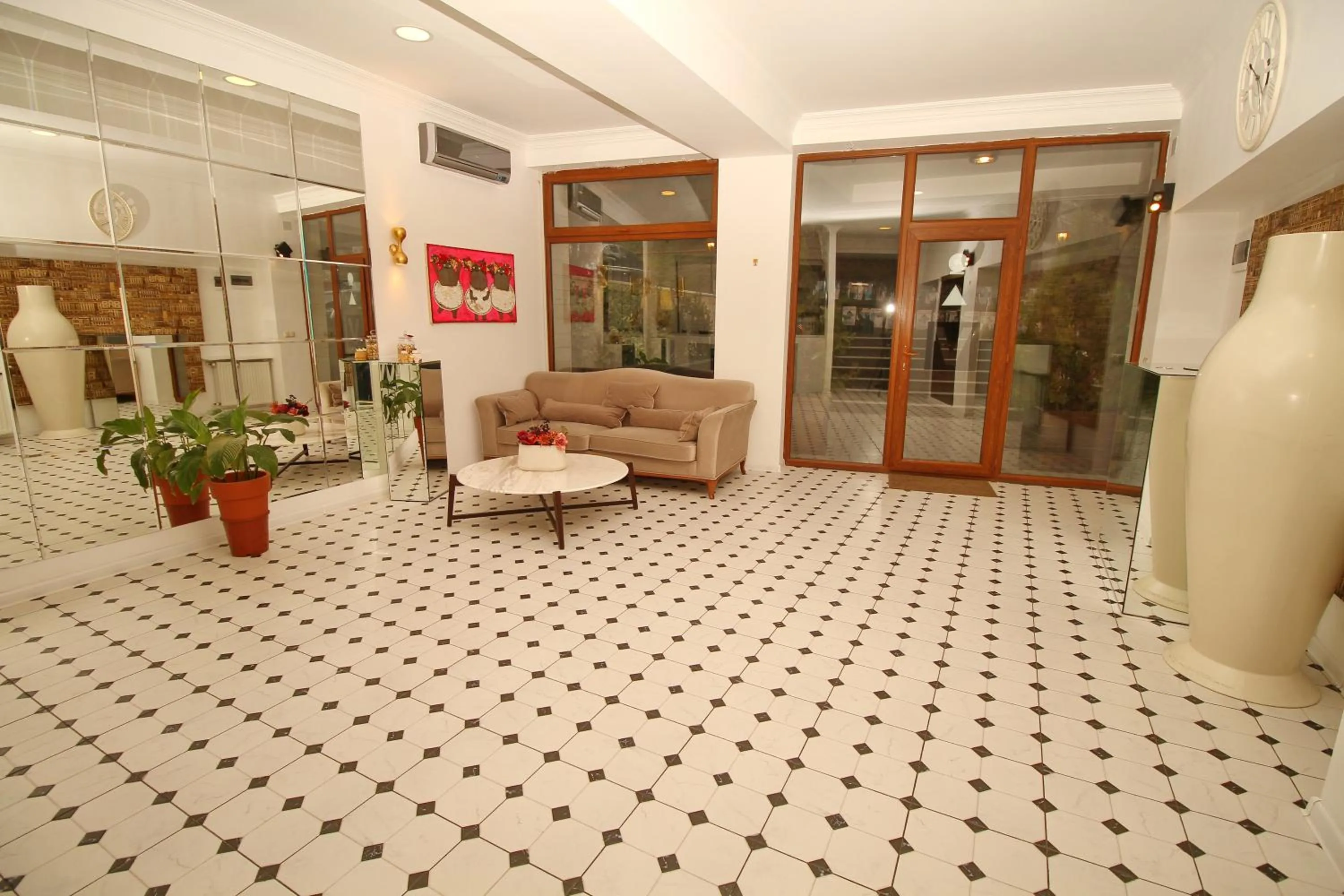 Lobby or reception in Tbilisi View Hotel