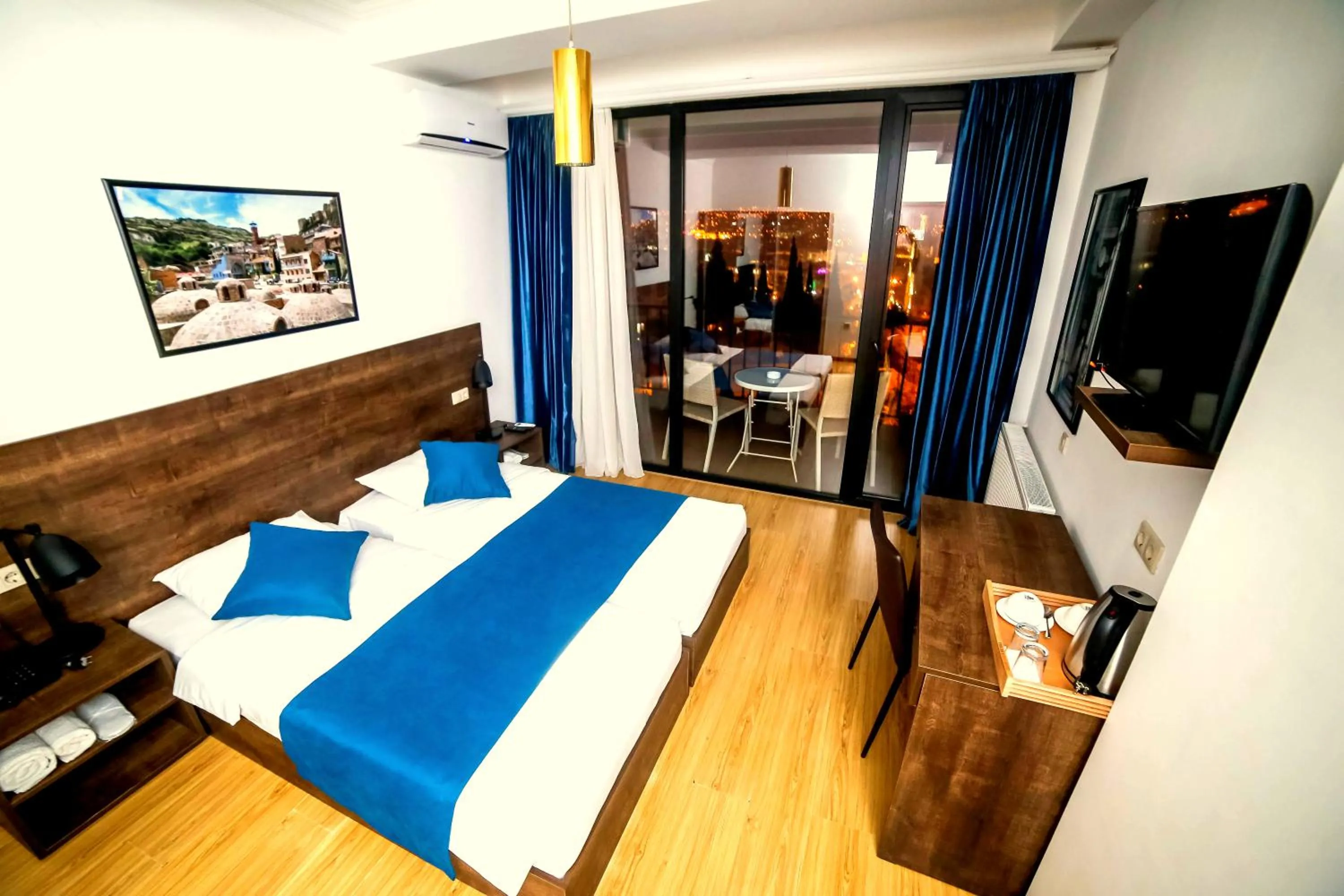 Bedroom, Bed in Tbilisi View Hotel