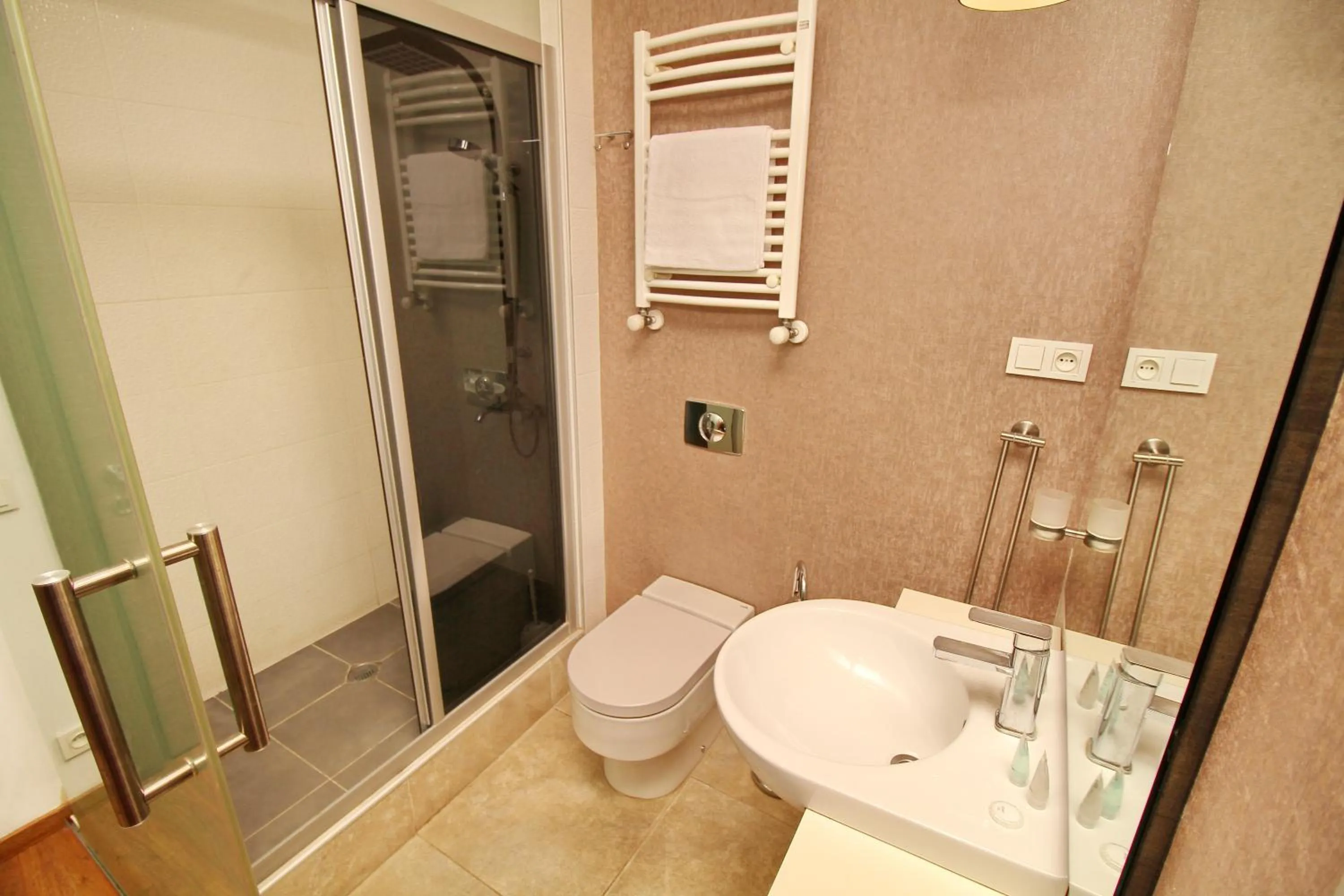 Bathroom in Tbilisi View Hotel