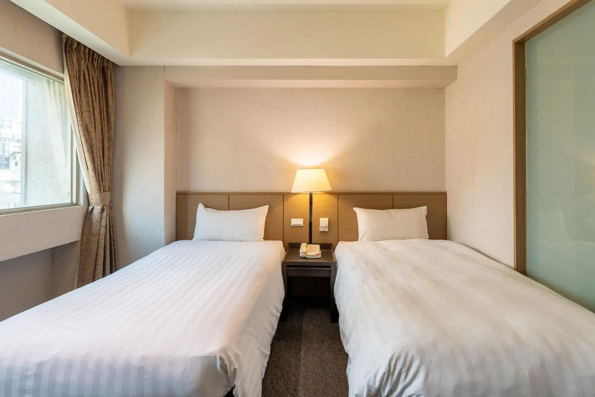 Superior Twin Room - single occupancy in Guide Hotel Taipei Chongqing Superior Twin Room - single occupancy in Guide Hotel Taipei Chongqing