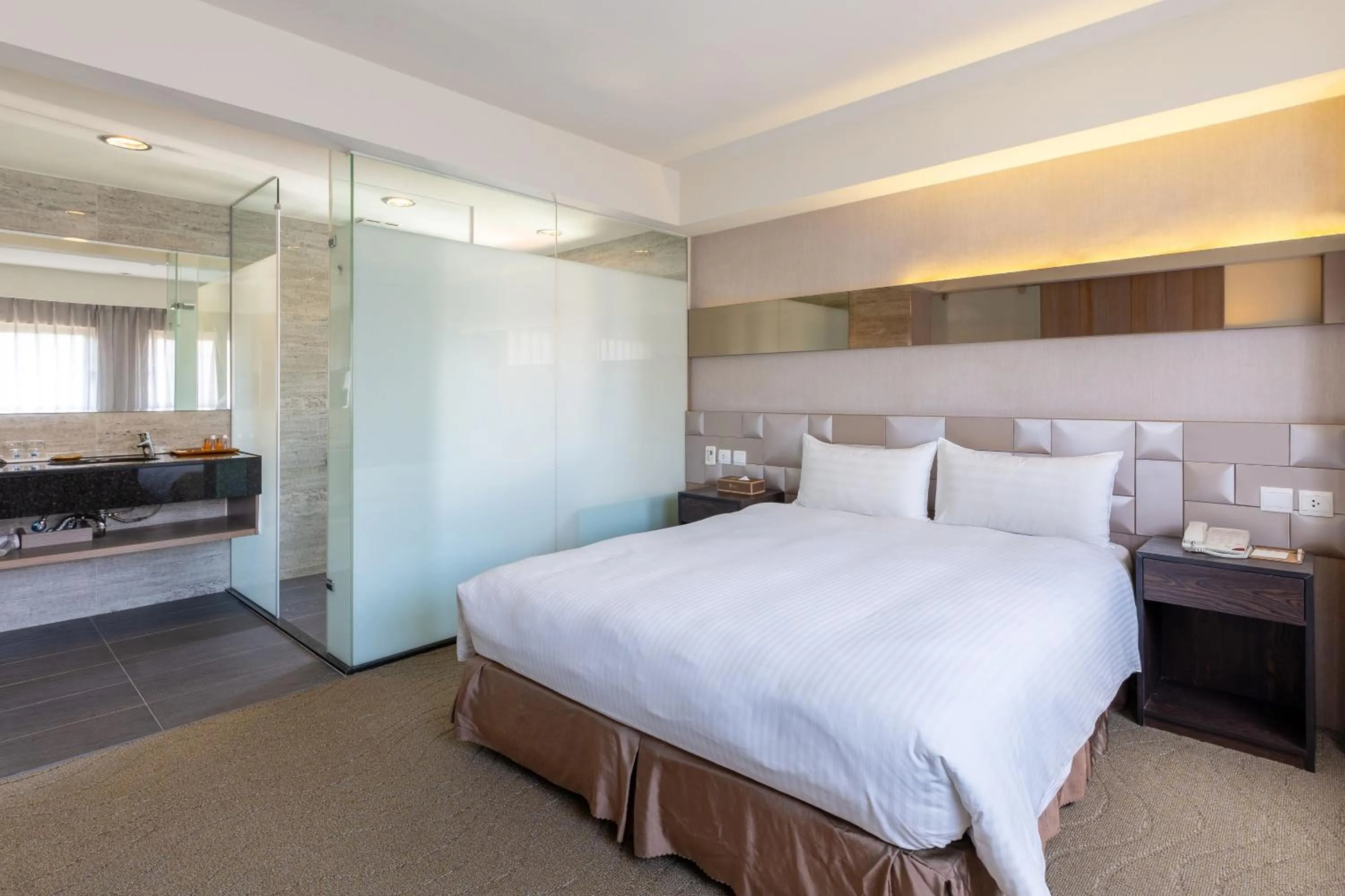 Bed in Guide Hotel Taipei Chongqing