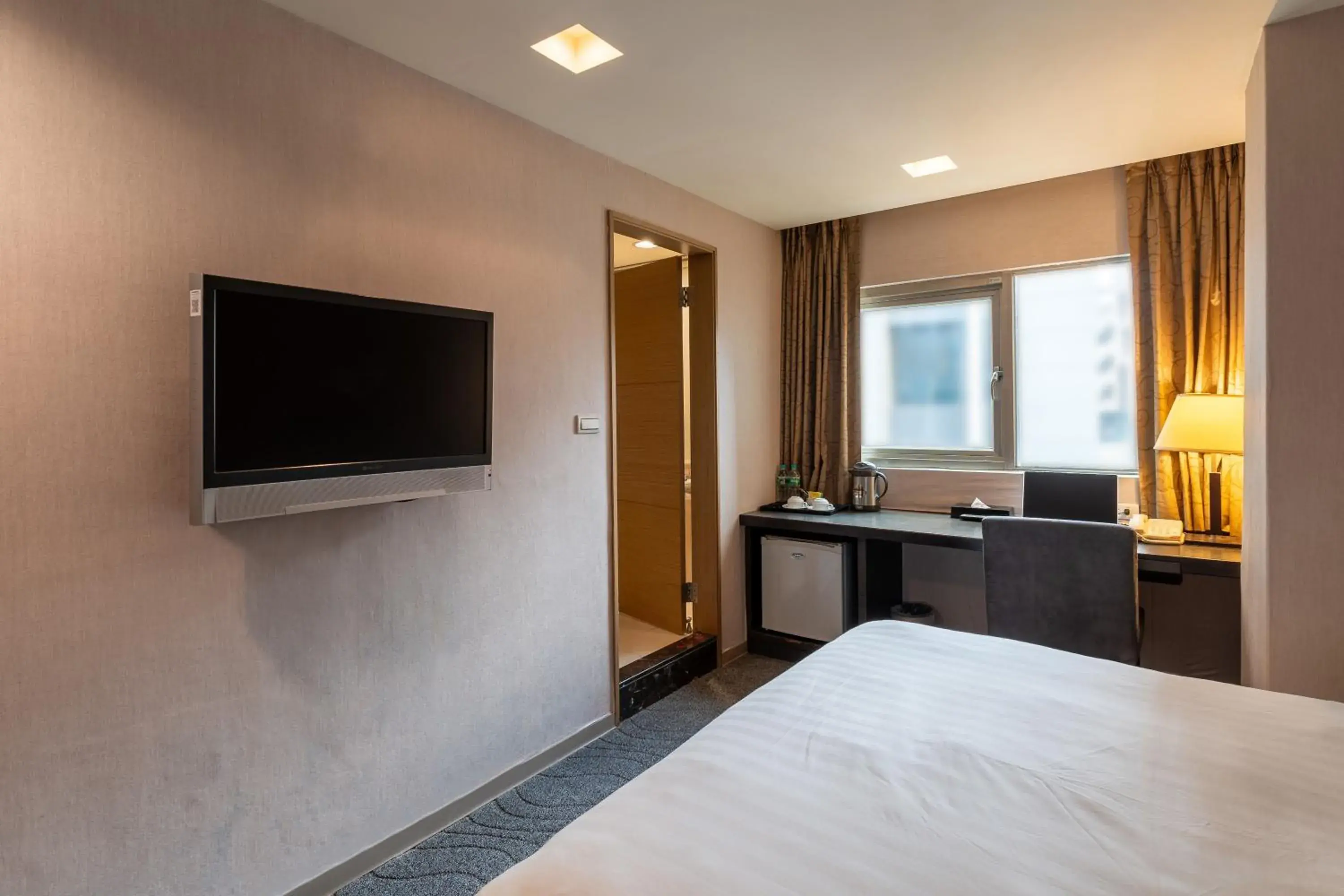 Deluxe Double Room in Guide Hotel Taipei Chongqing Deluxe Double Room in Guide Hotel Taipei Chongqing