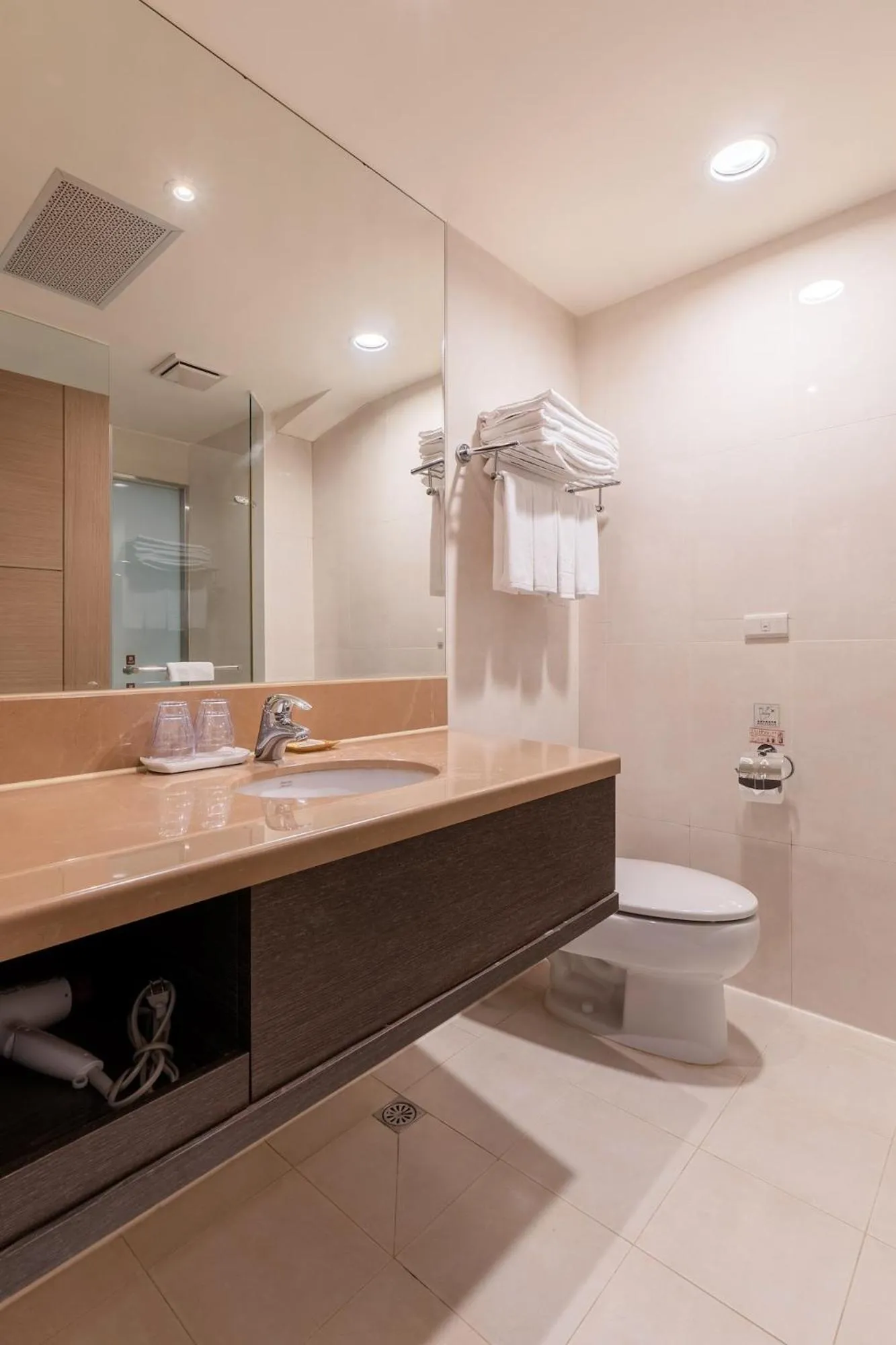 Bathroom in Guide Hotel Taipei Chongqing