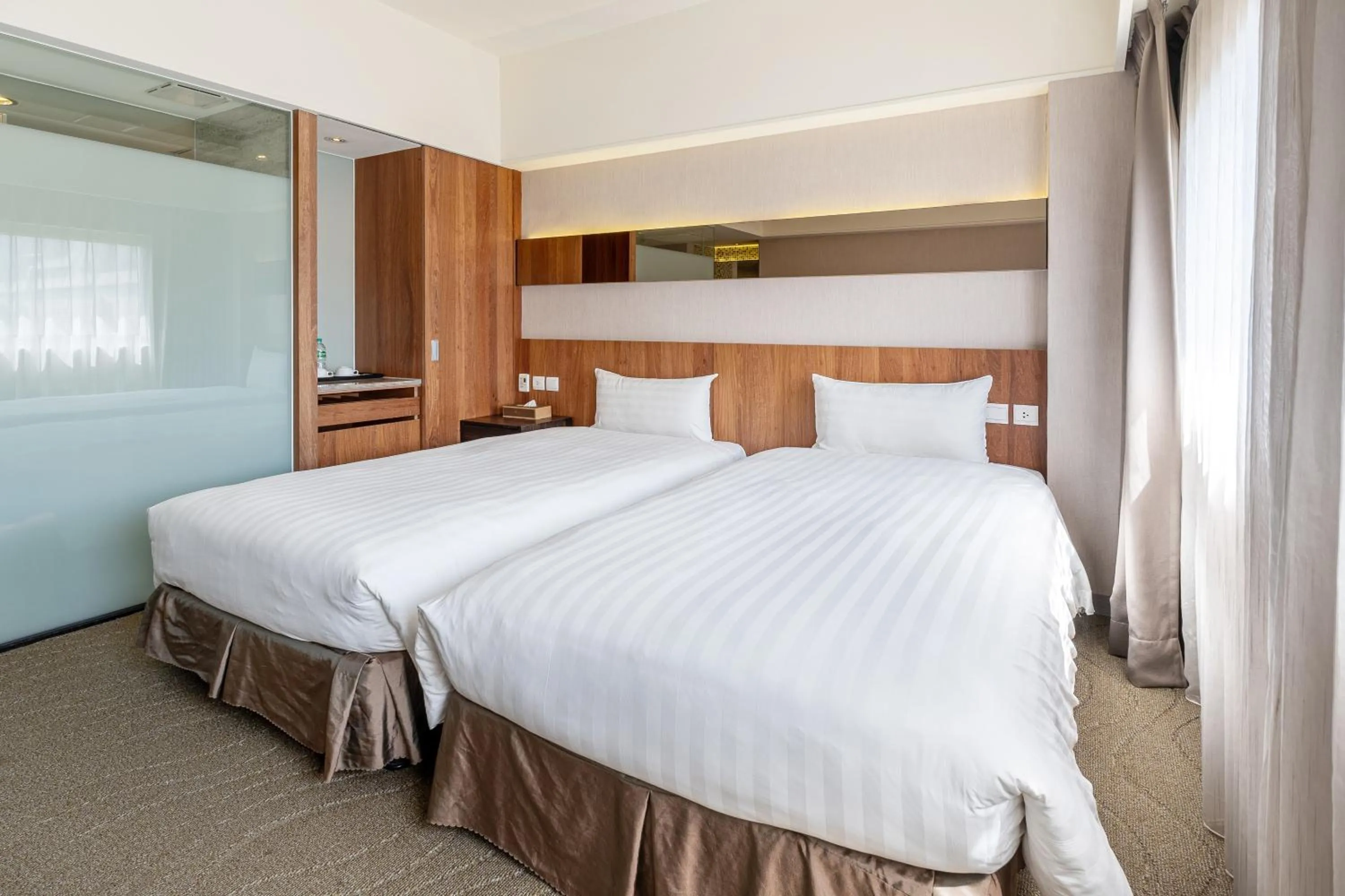 Bed in Guide Hotel Taipei Chongqing