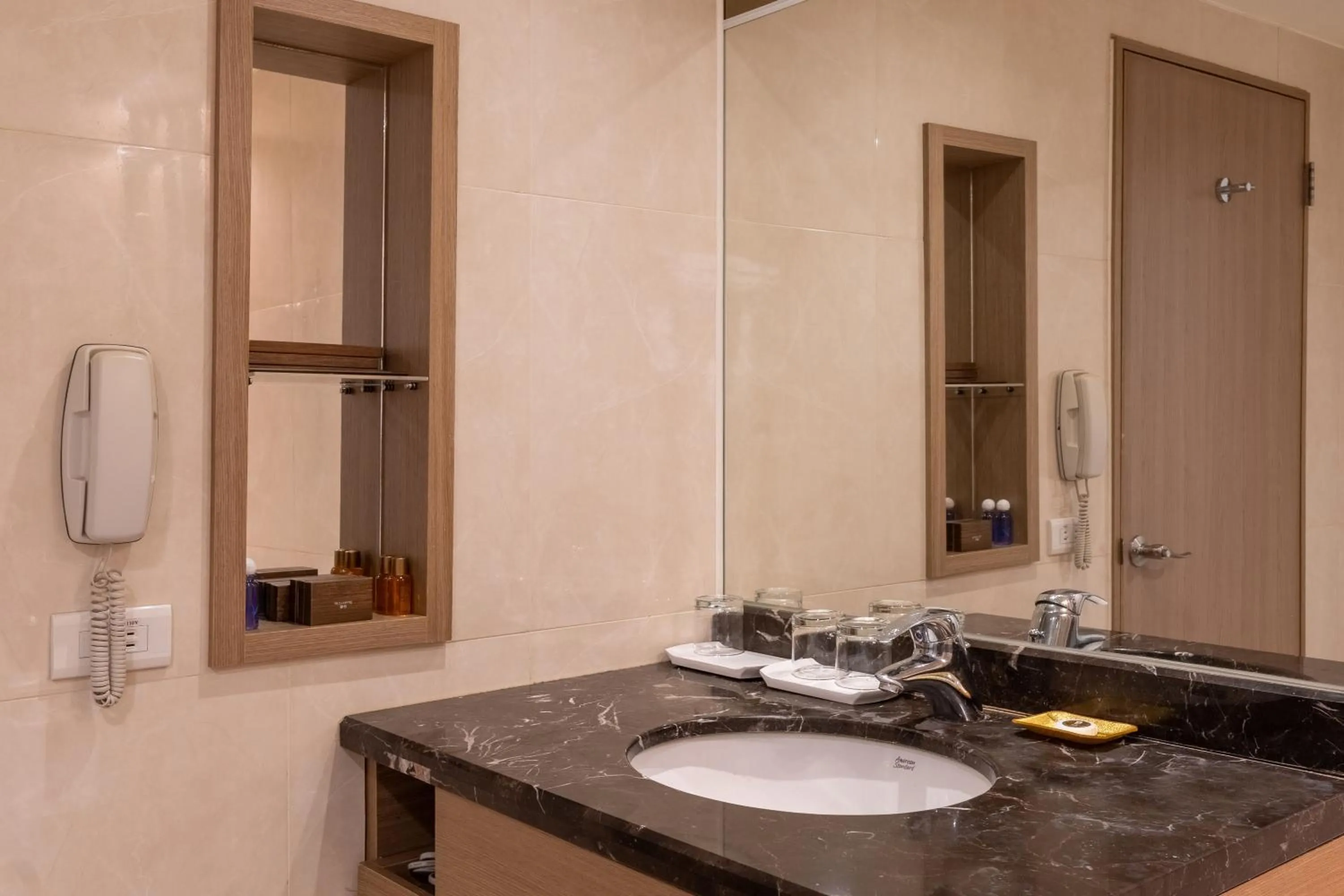 Bathroom in Guide Hotel Taipei Chongqing