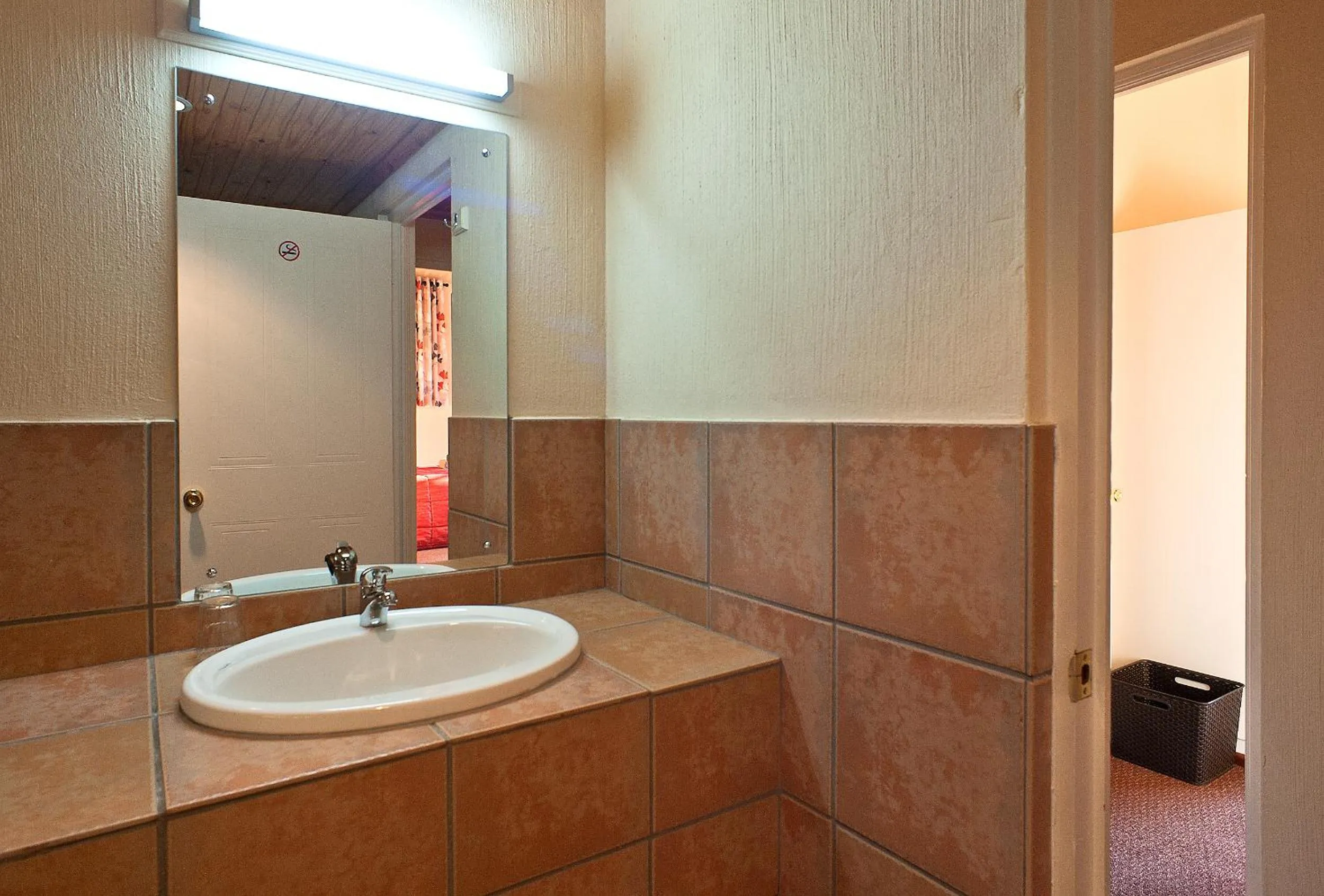 Shower in Fairways Drakensberg Resort