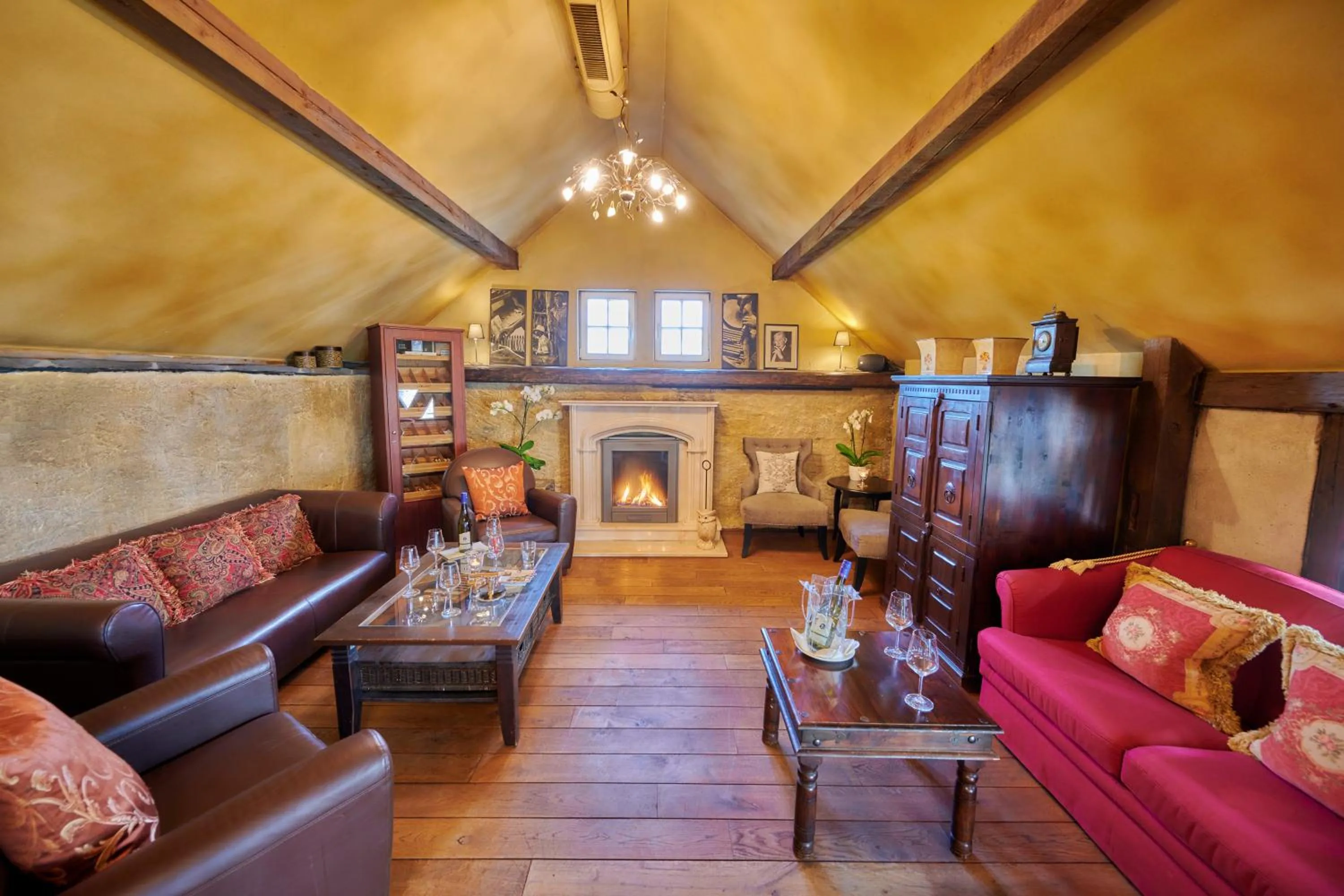 Restaurant/places to eat in Weinromantikhotel Richtershof