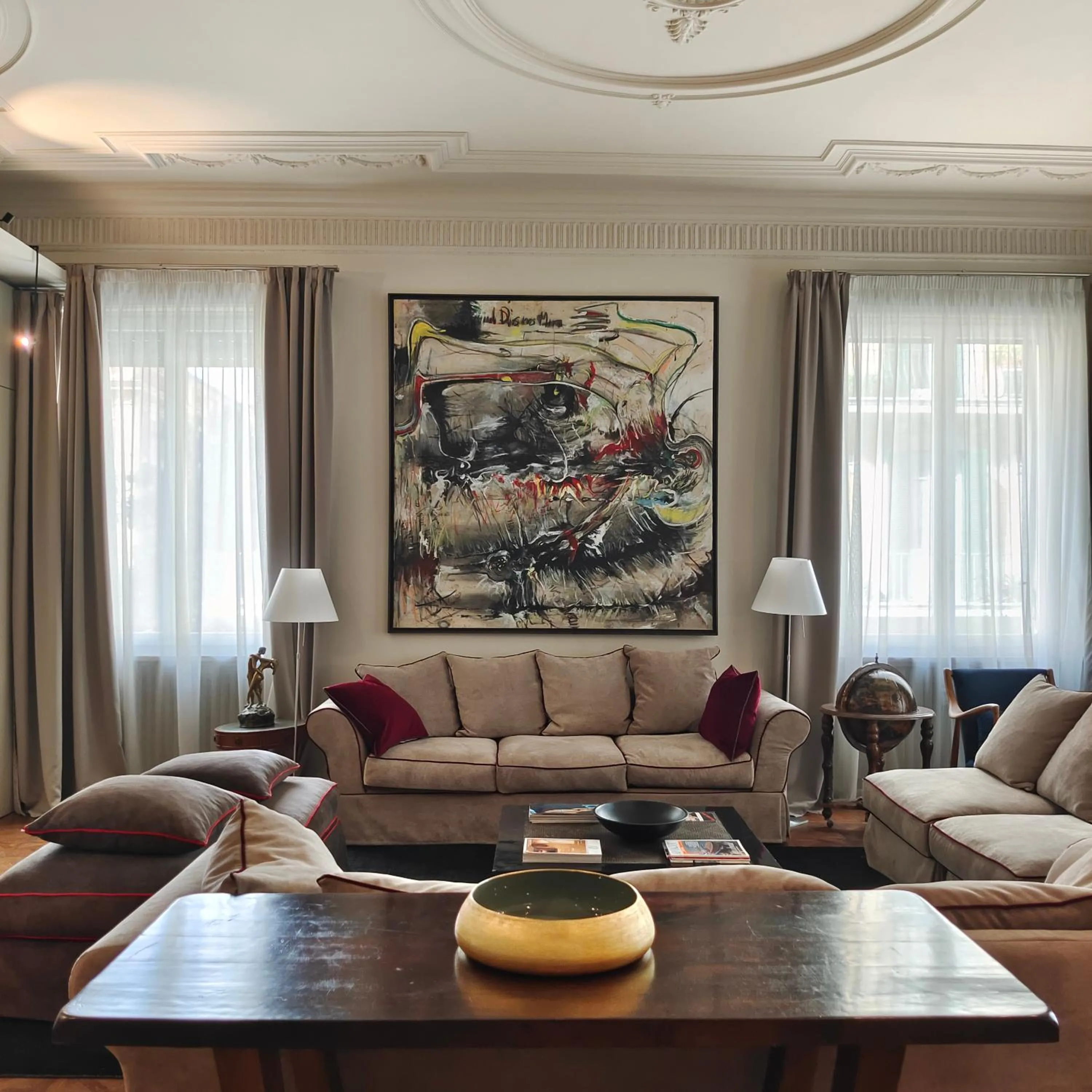 Living room in Ada Home