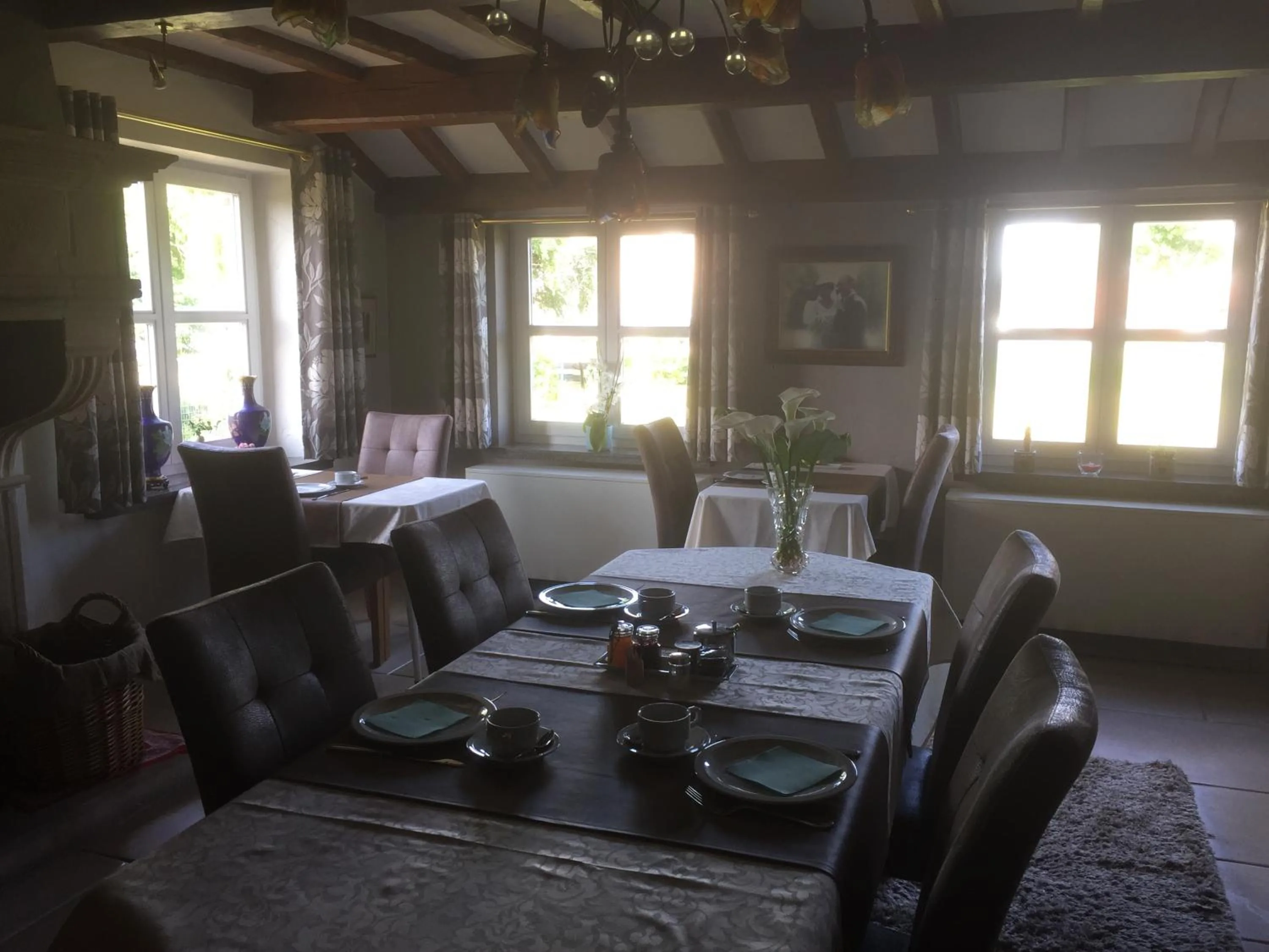 Continental breakfast in B&B Decoster