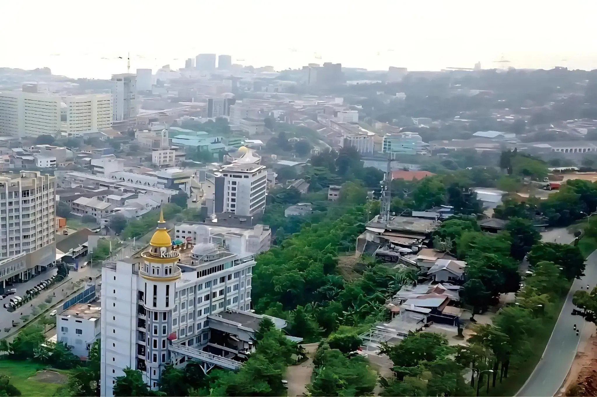 Property building in King's Hotel Nagoya Batam Property building in King's Hotel Nagoya Batam