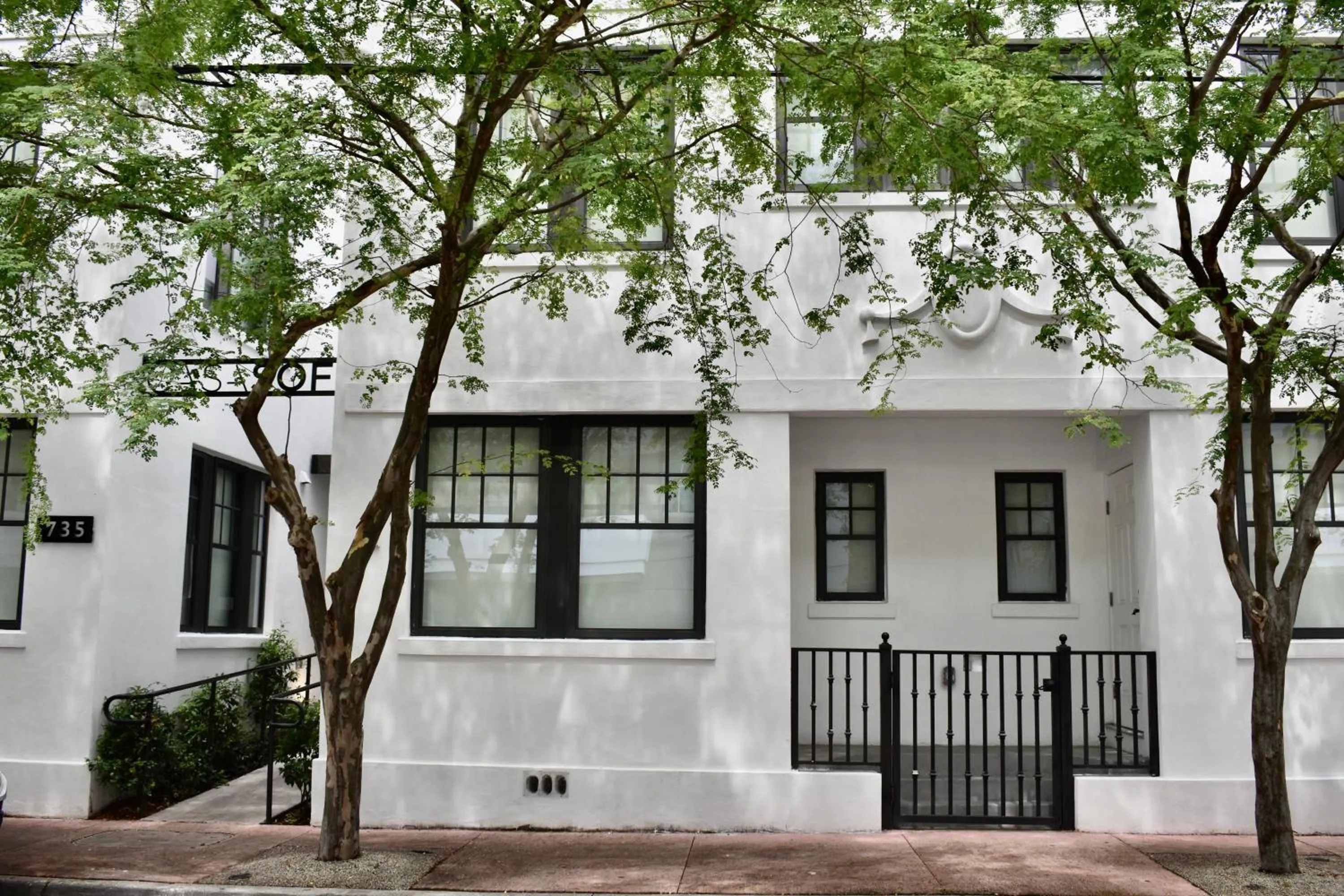 Property building in Casa Sofi