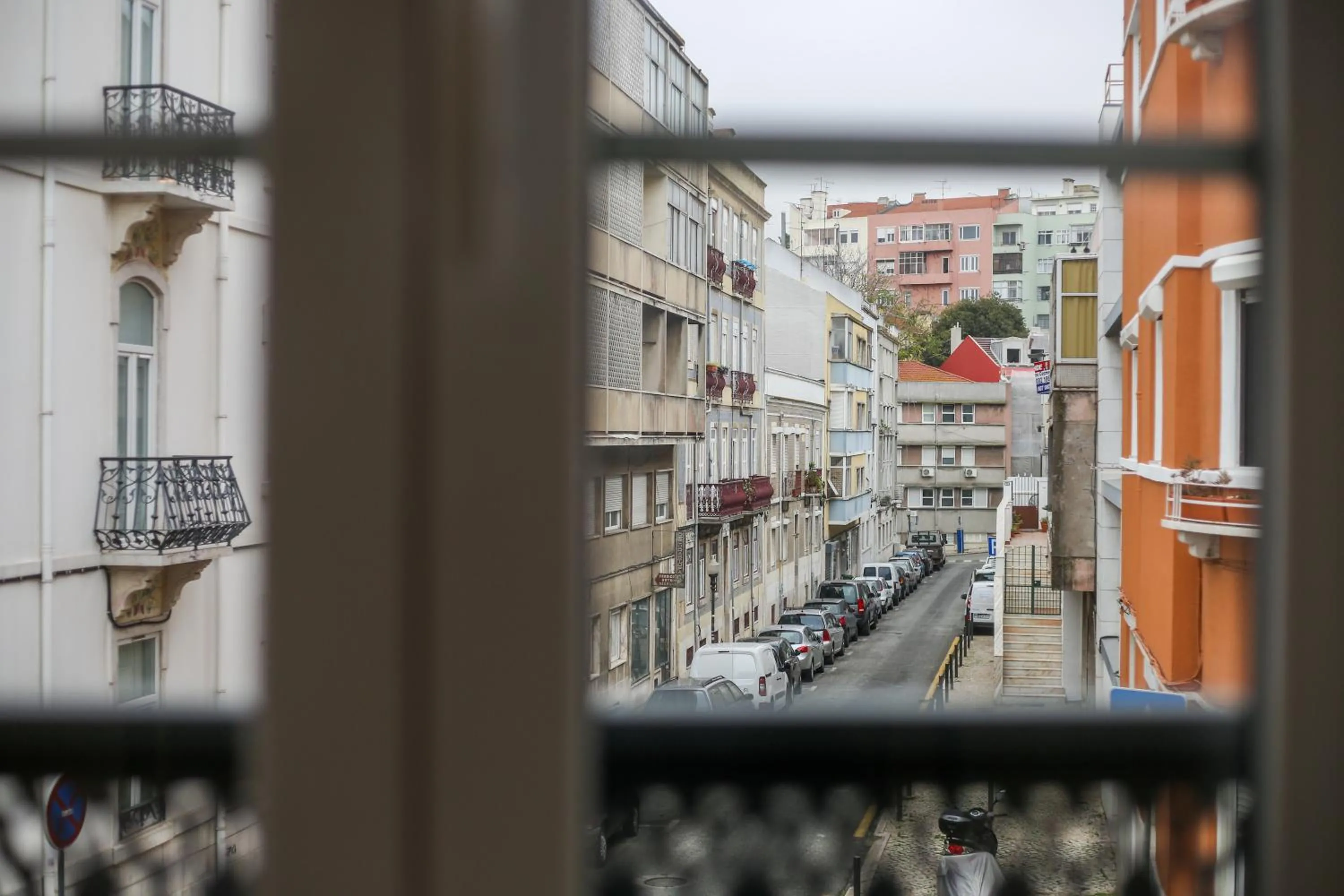 Street view in Enjoy Lisbon Graça 2